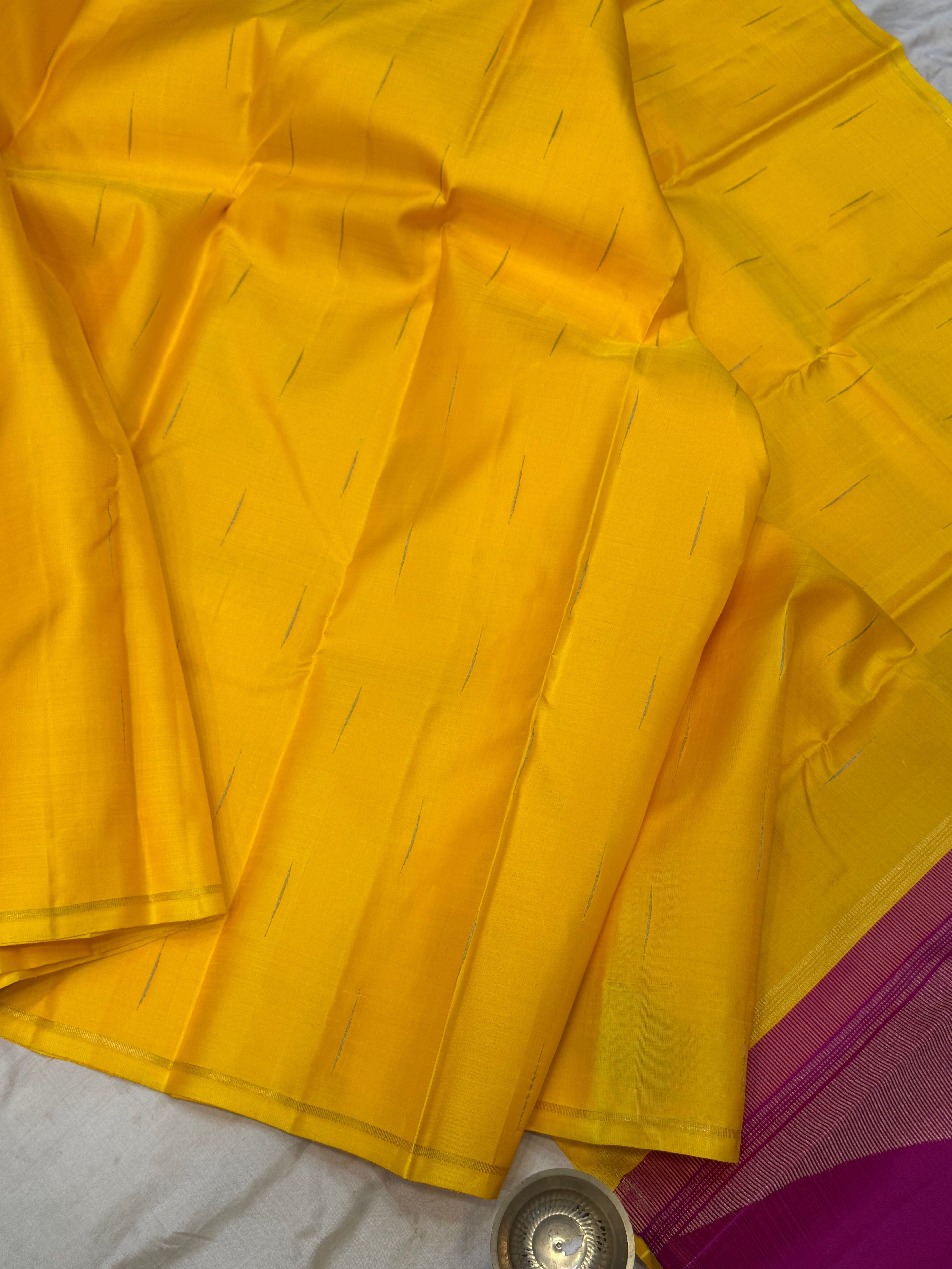 Yellow malli moggu unique pallu / Kanjipuram silk