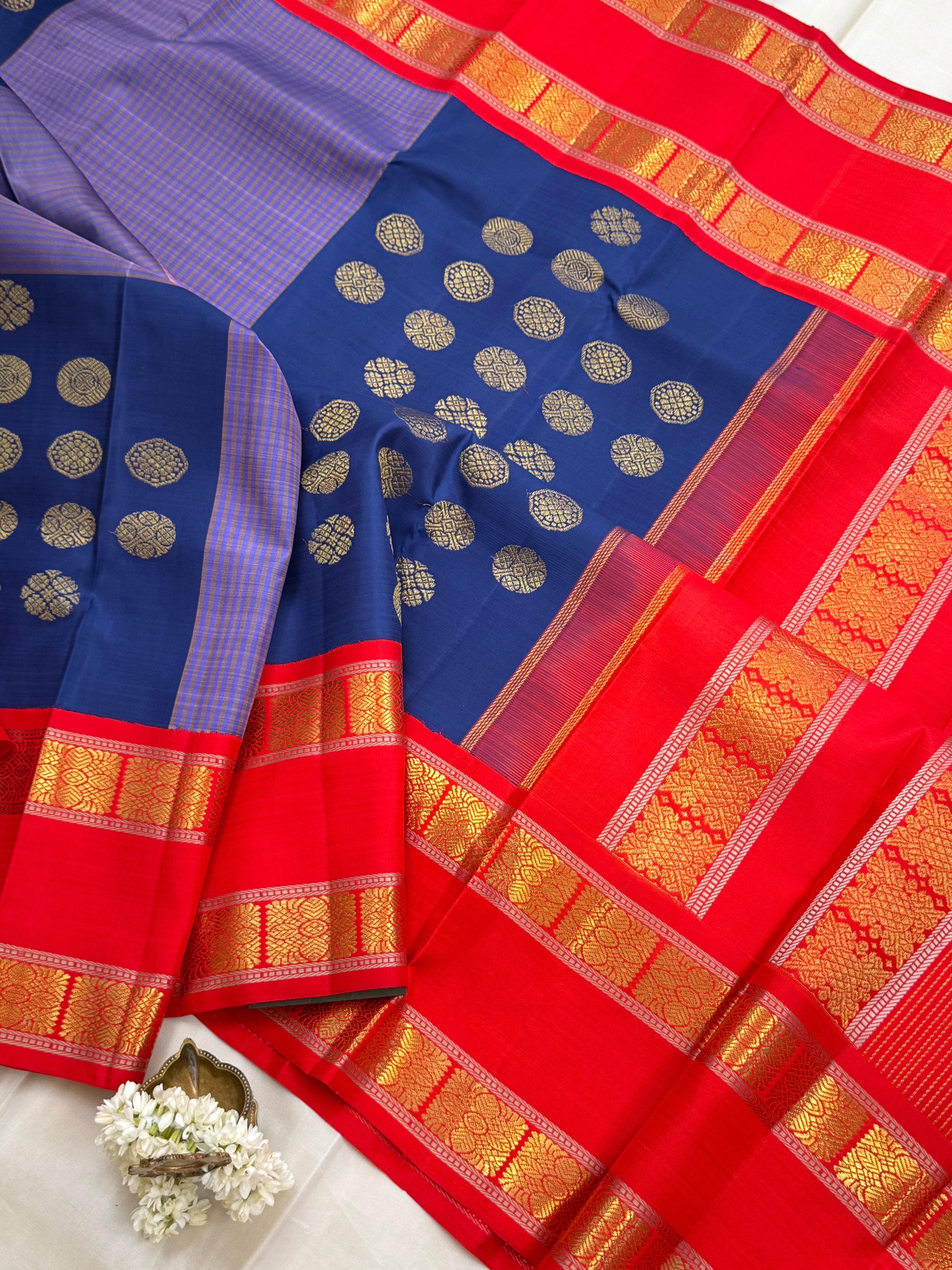 Master weaver Kattam Butta Kanjipuram silk CLSA10771