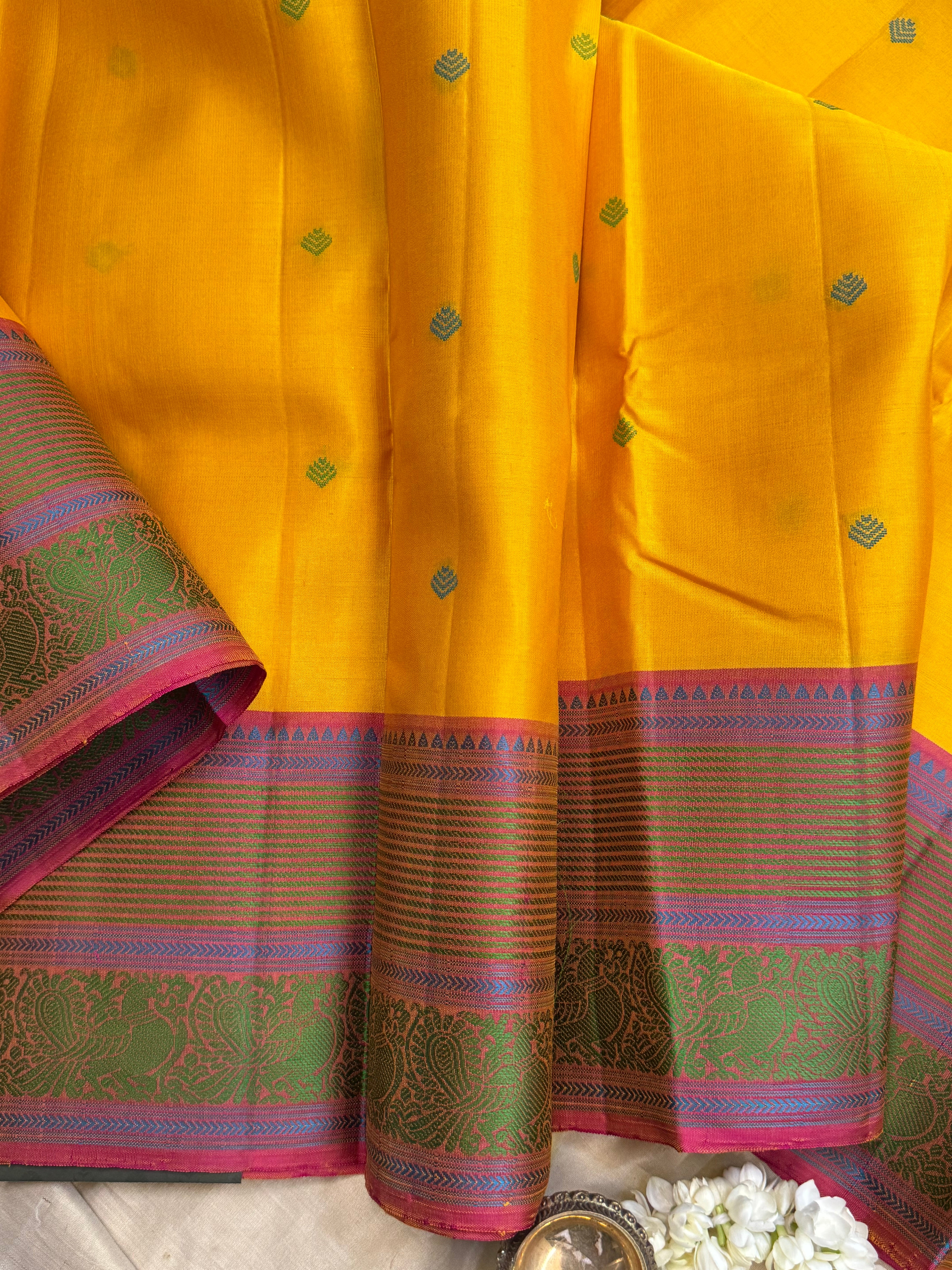 Yellow and pink double pet border / Varnangal soft silk