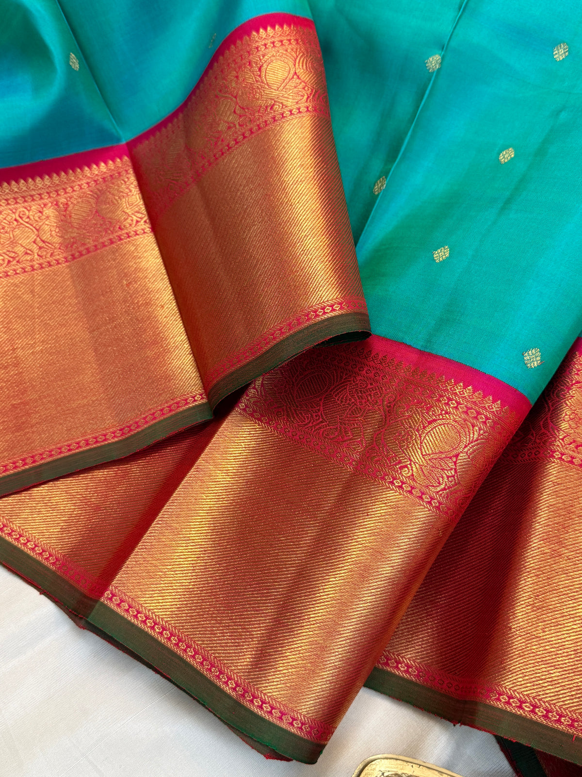 Turquoise blue and Korvai pure zari getti border
