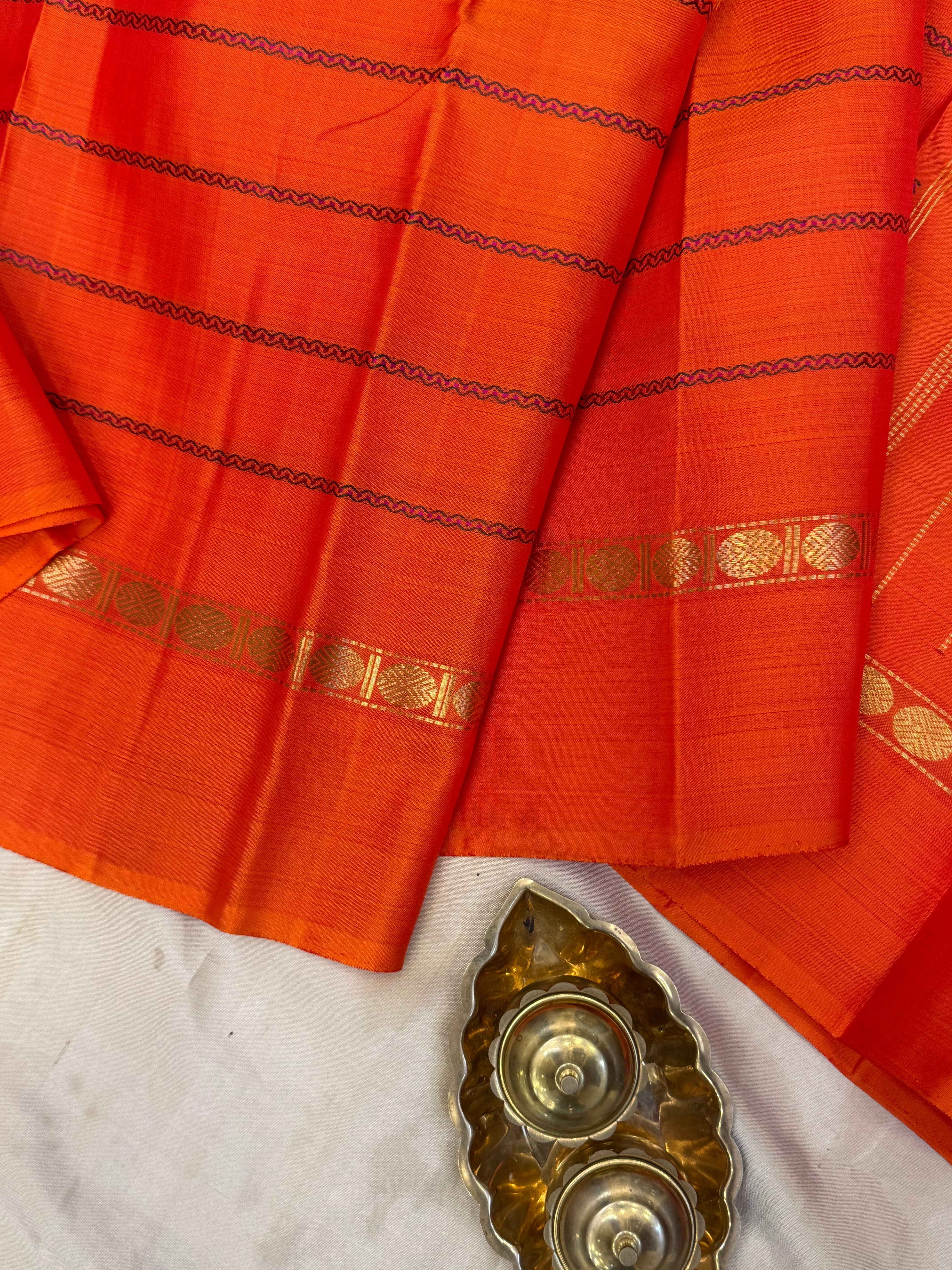 Kalyani : rust veldhari poun pet   / kanjipuram silk