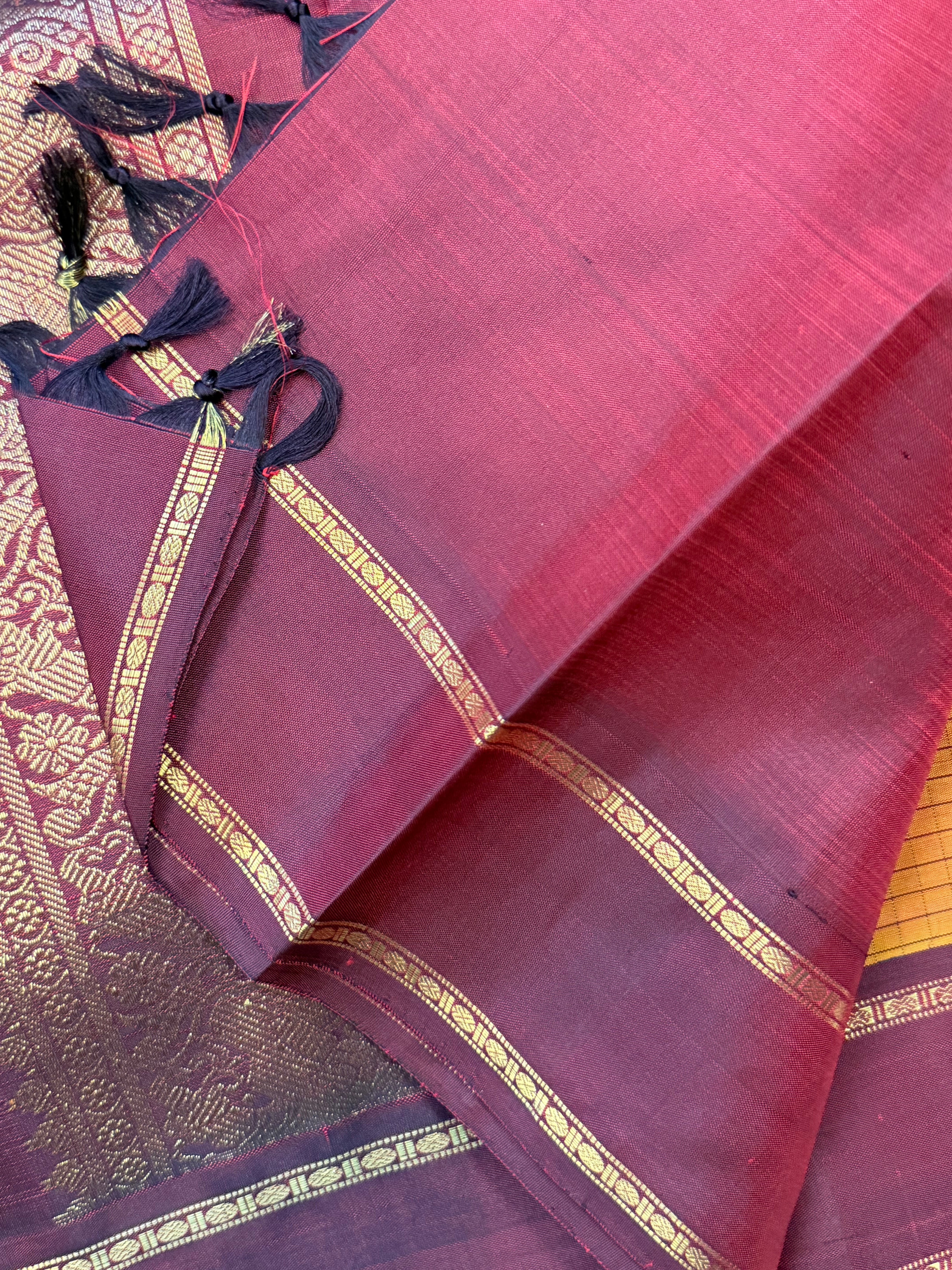 Simha and deep Araku kattam - kili pallu/ Kanjipuram silk