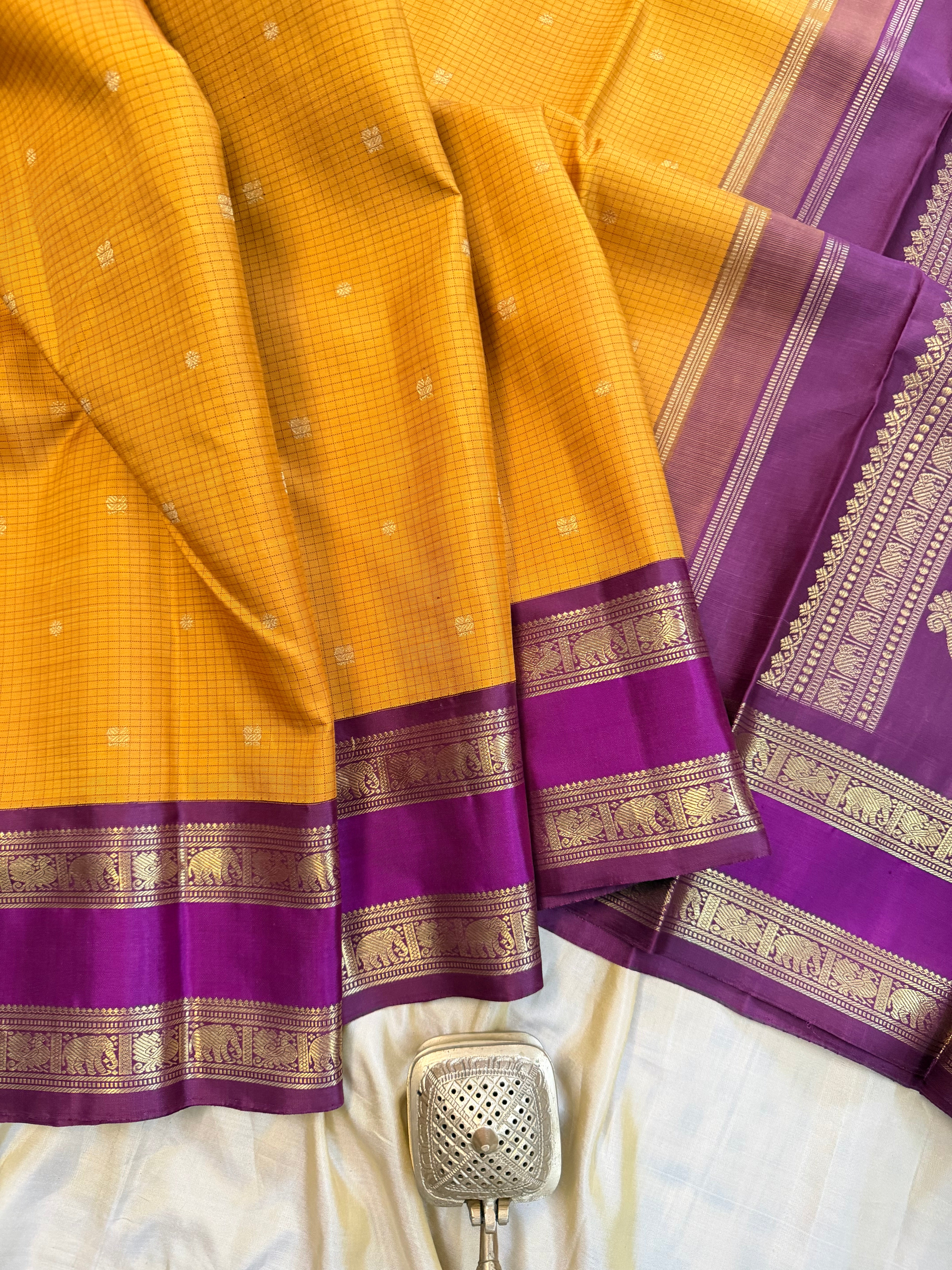 Mustard vintage retta pet Korvai  / pure Kanjipuram silk