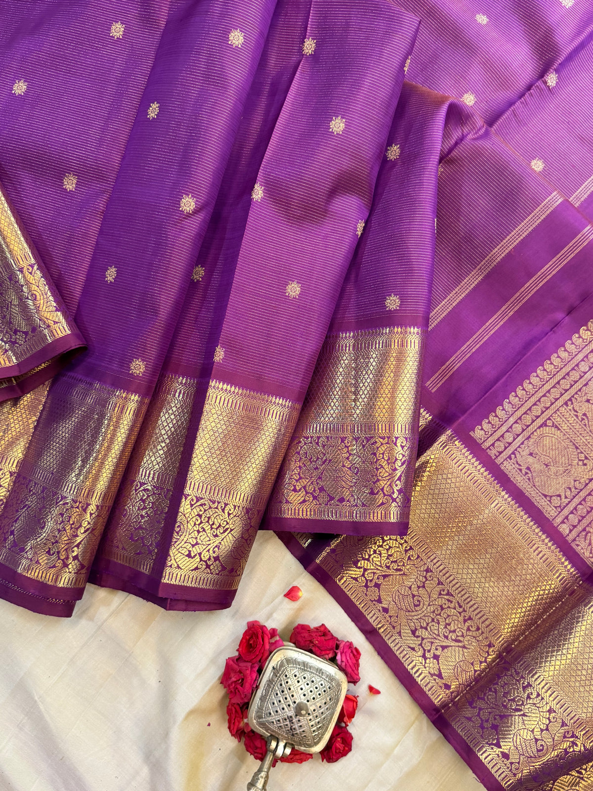 Purple shot Araku colour Vairaoosi / pure Zari Kanjipuram silk