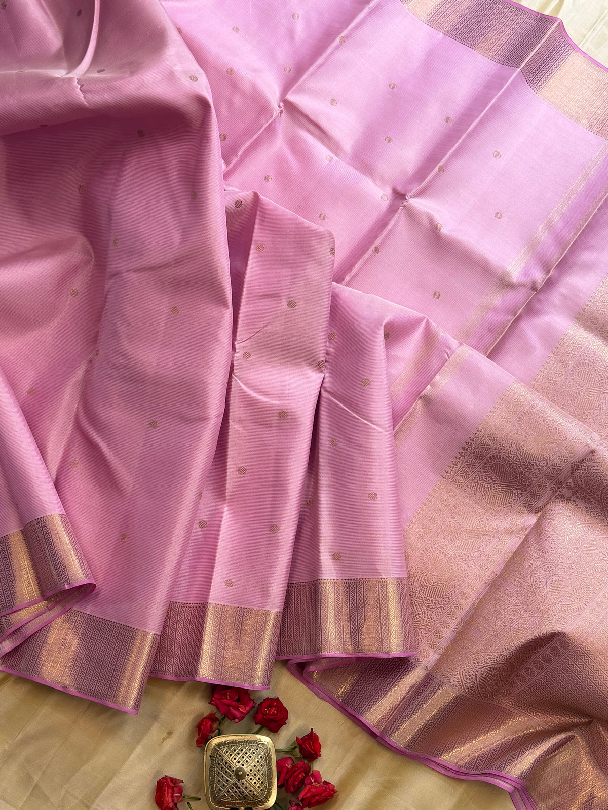 Light pastel pink  Vairaoosi / pure Zari Kanjipuram silk