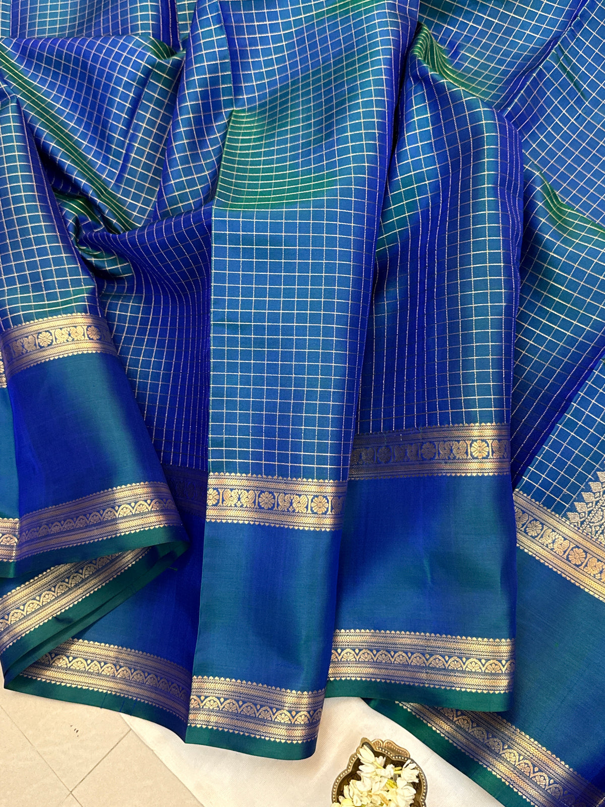 festivel edit _special edition_ peacock green and body Zari kattam/ silk saree clsa 12402