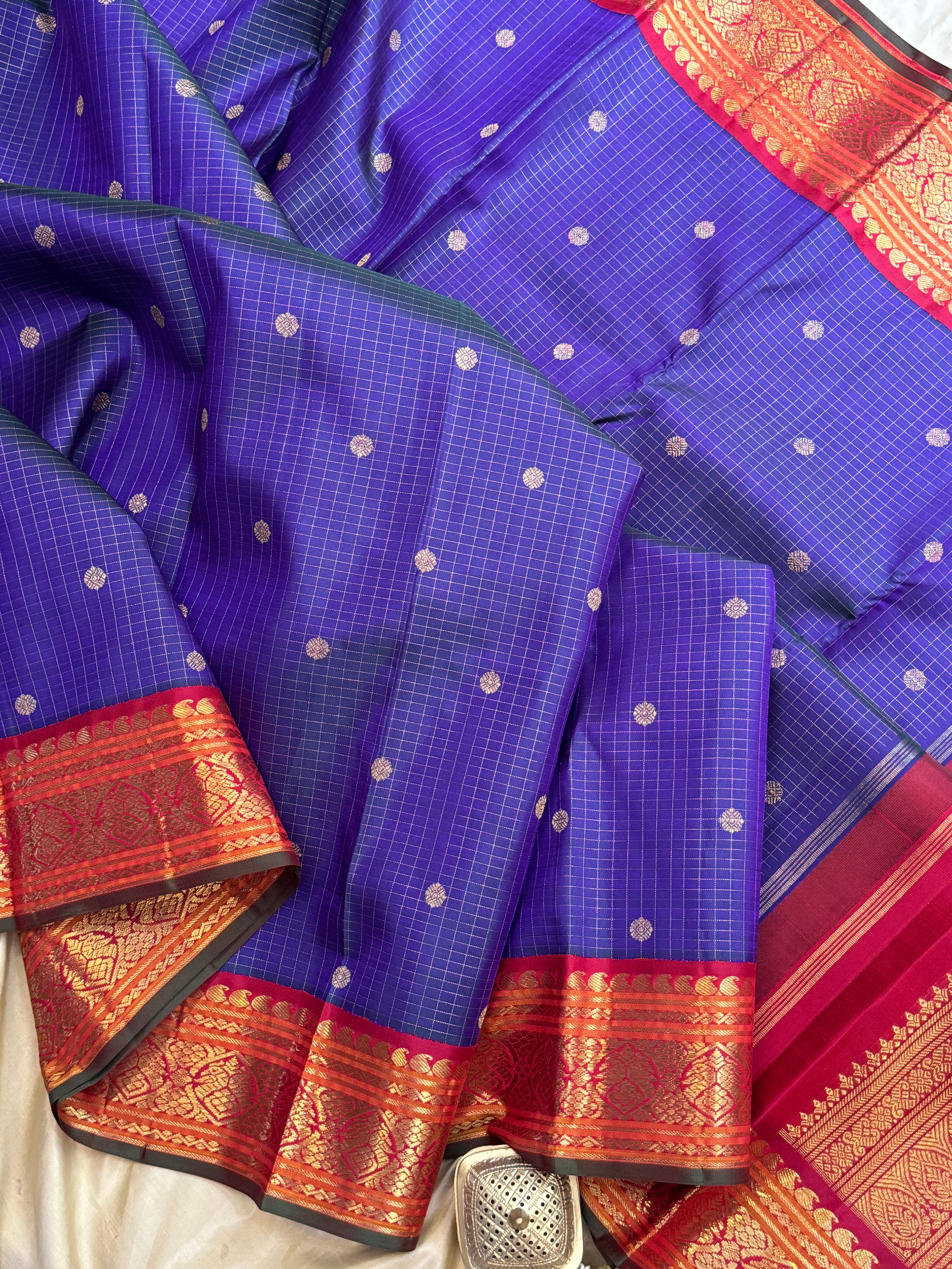 Purplish blue zari kattam Araku kai korvai/ Kanjipuram silk CLSA8677