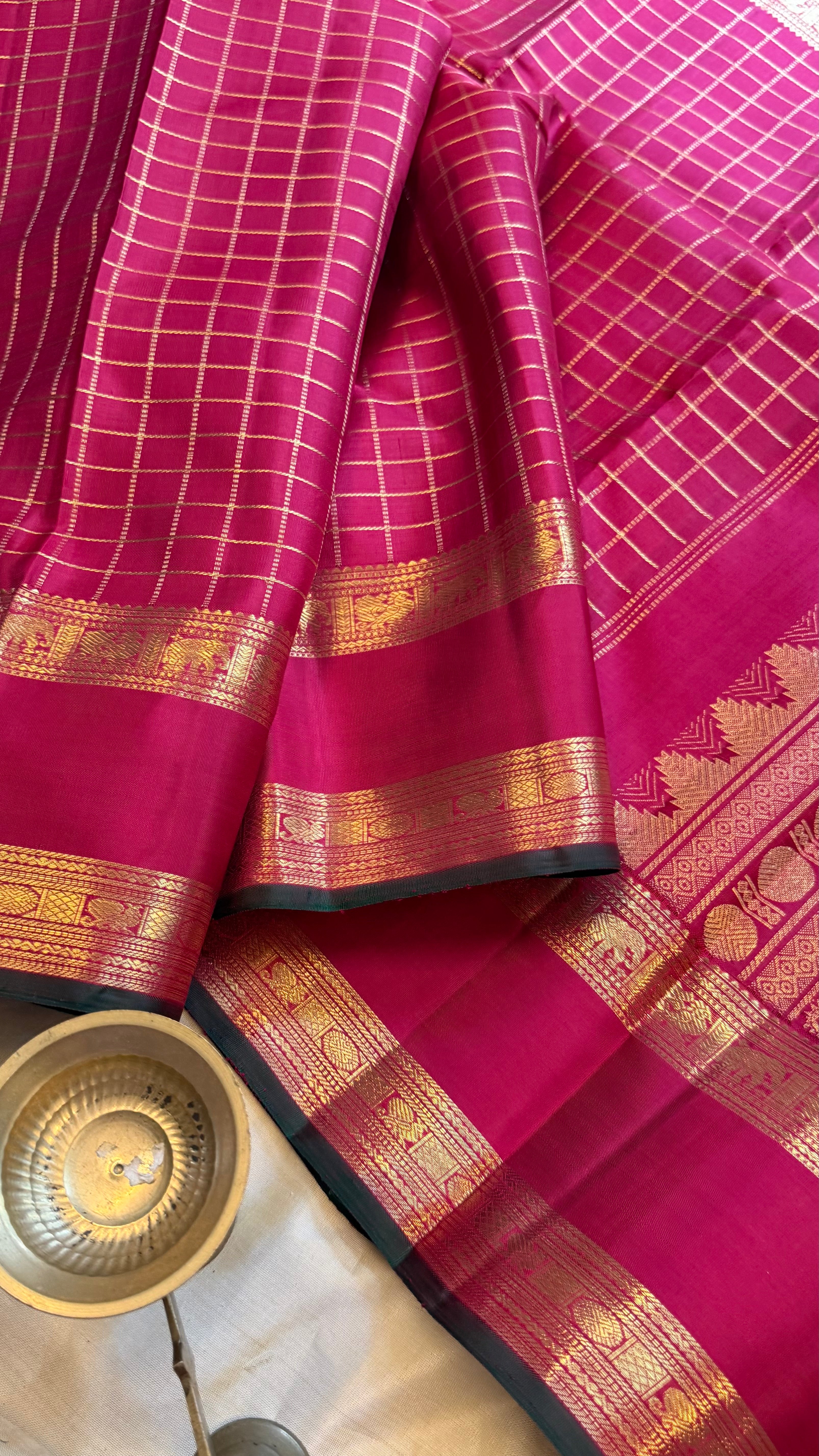 Deep red Zari Kattam / Kanjipuram silk