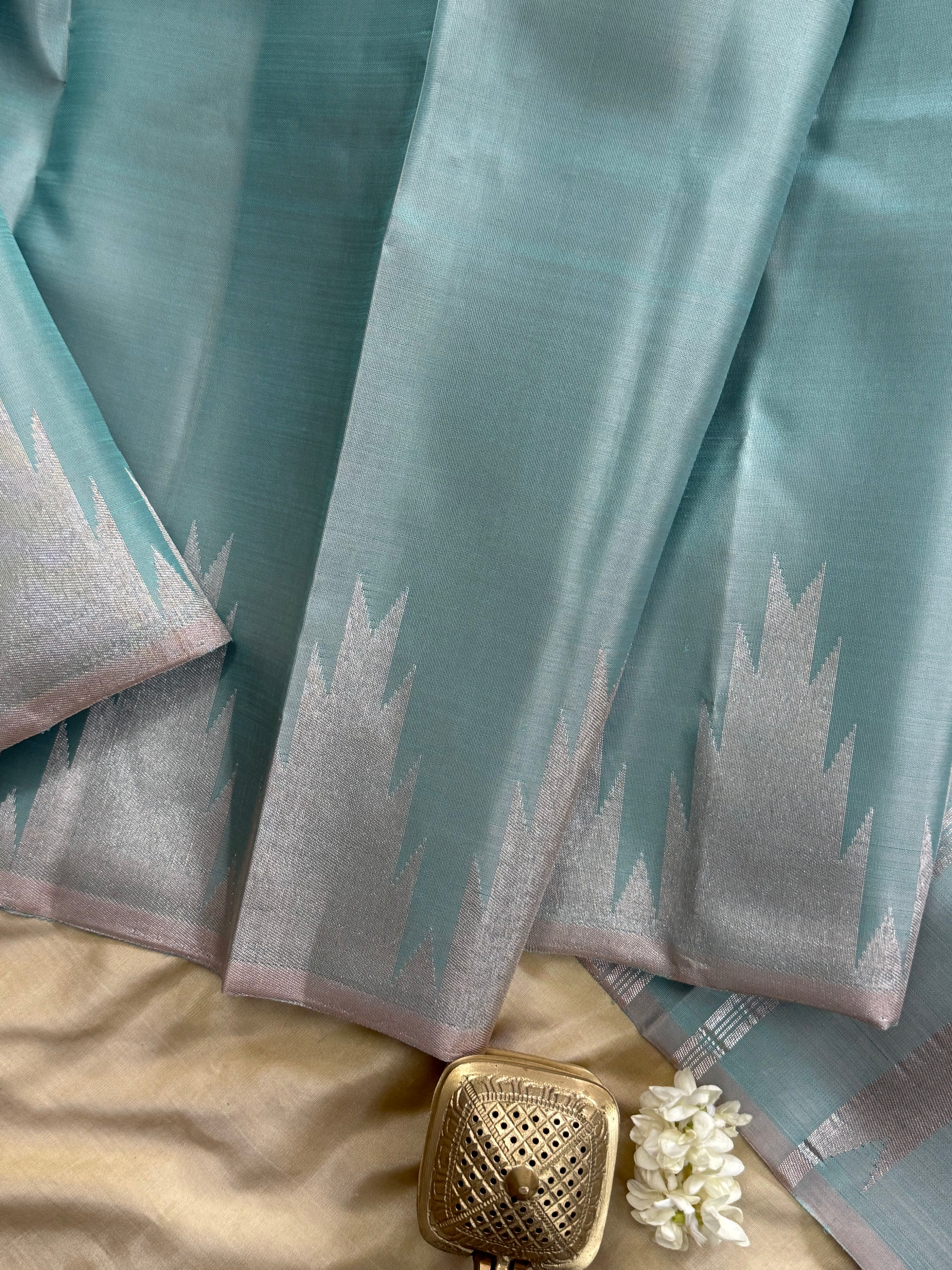 Powder blue silver zari 8 kol temple border/ Kanjipuram silk CLSA8766