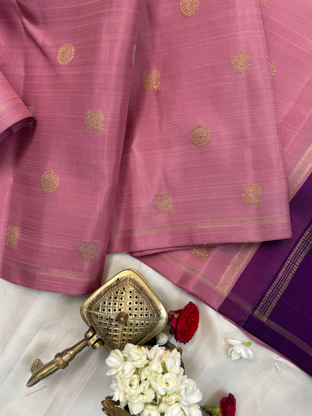 double Palla borderless / Kanjipuram Silk Saree CLSA11138