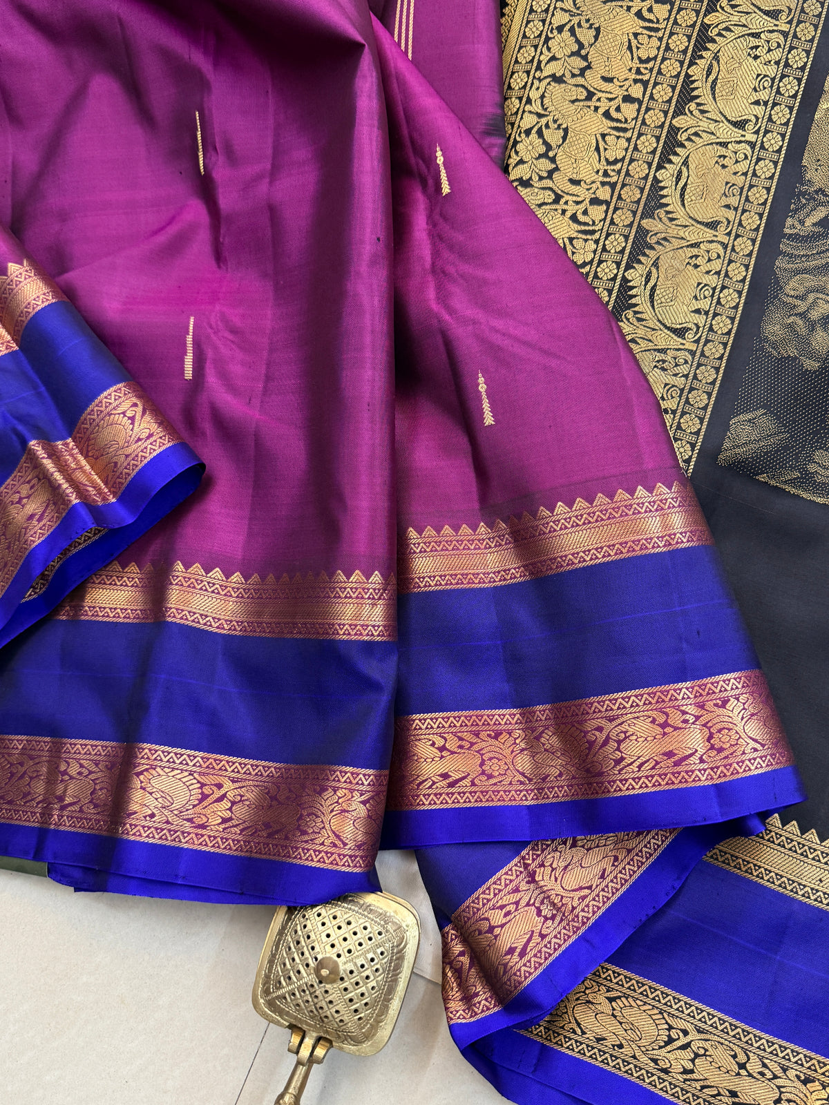 special edition- unique pallu and pure silk sarees clsa 12585