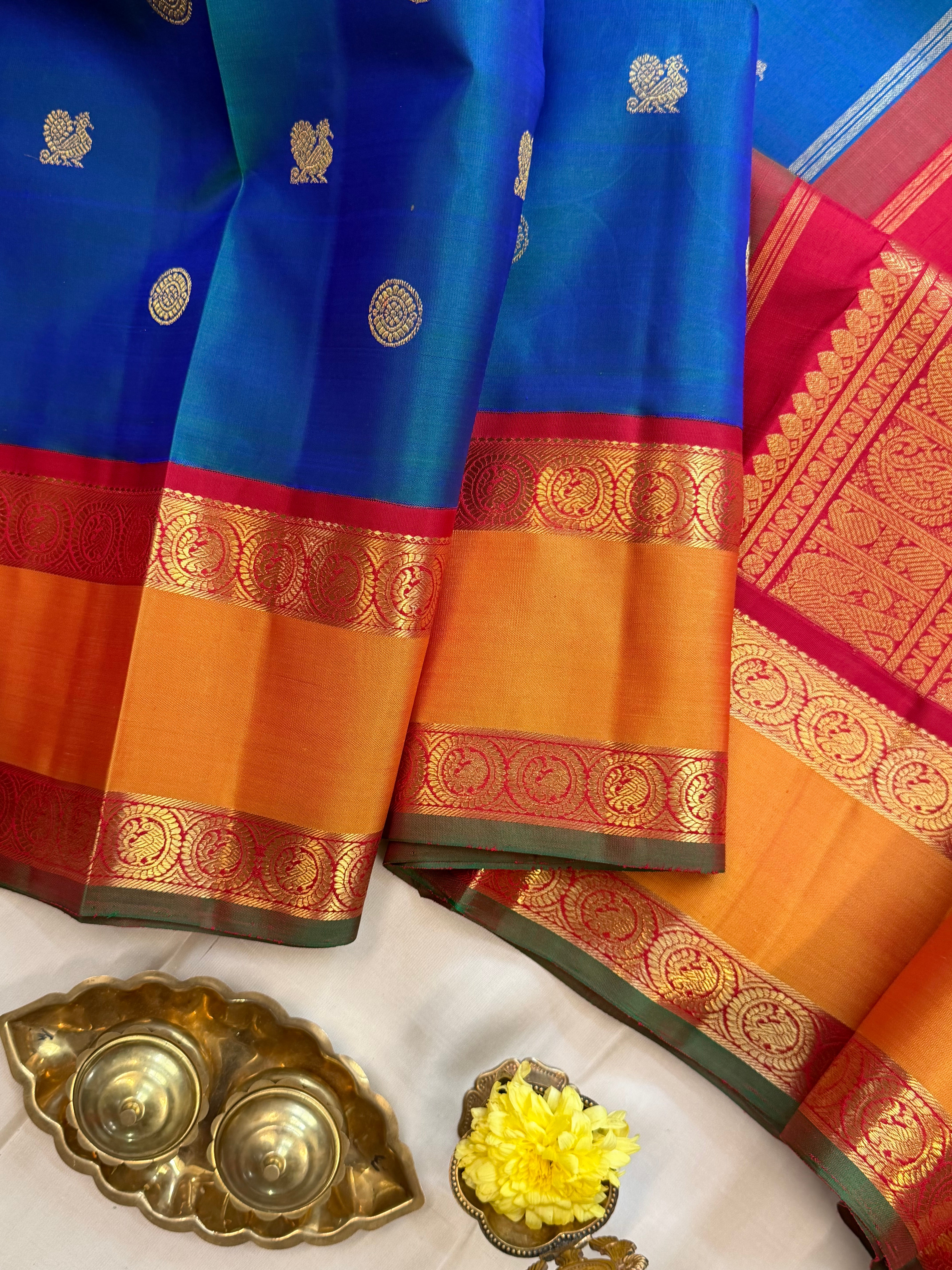 Korvai Varamahalakshmi edit : mayilkazhuthu retta pet Korvai Kanjipuram silk saree