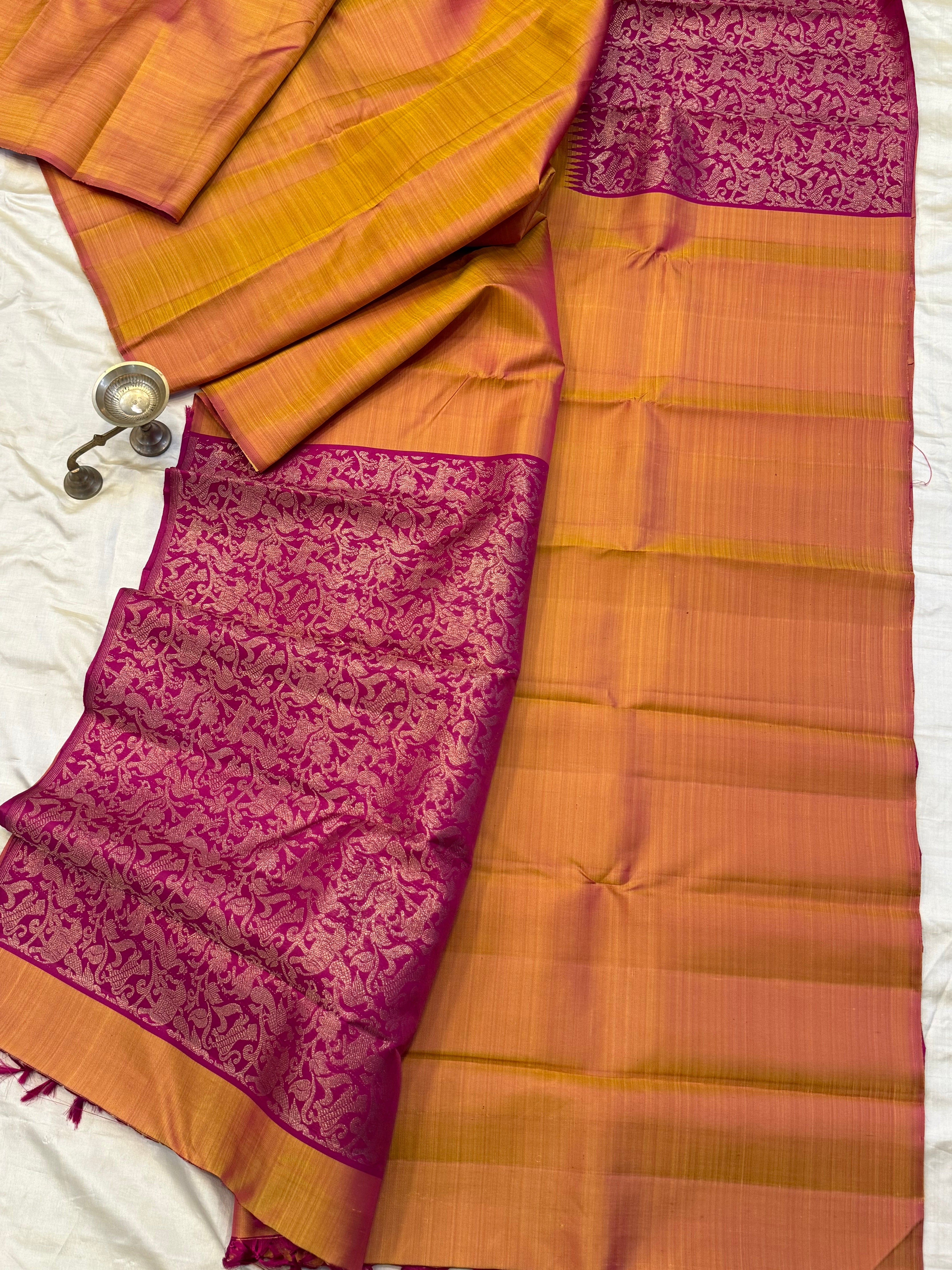 Mustard shot pink vanasingaram concept design / Kanjipuram silk