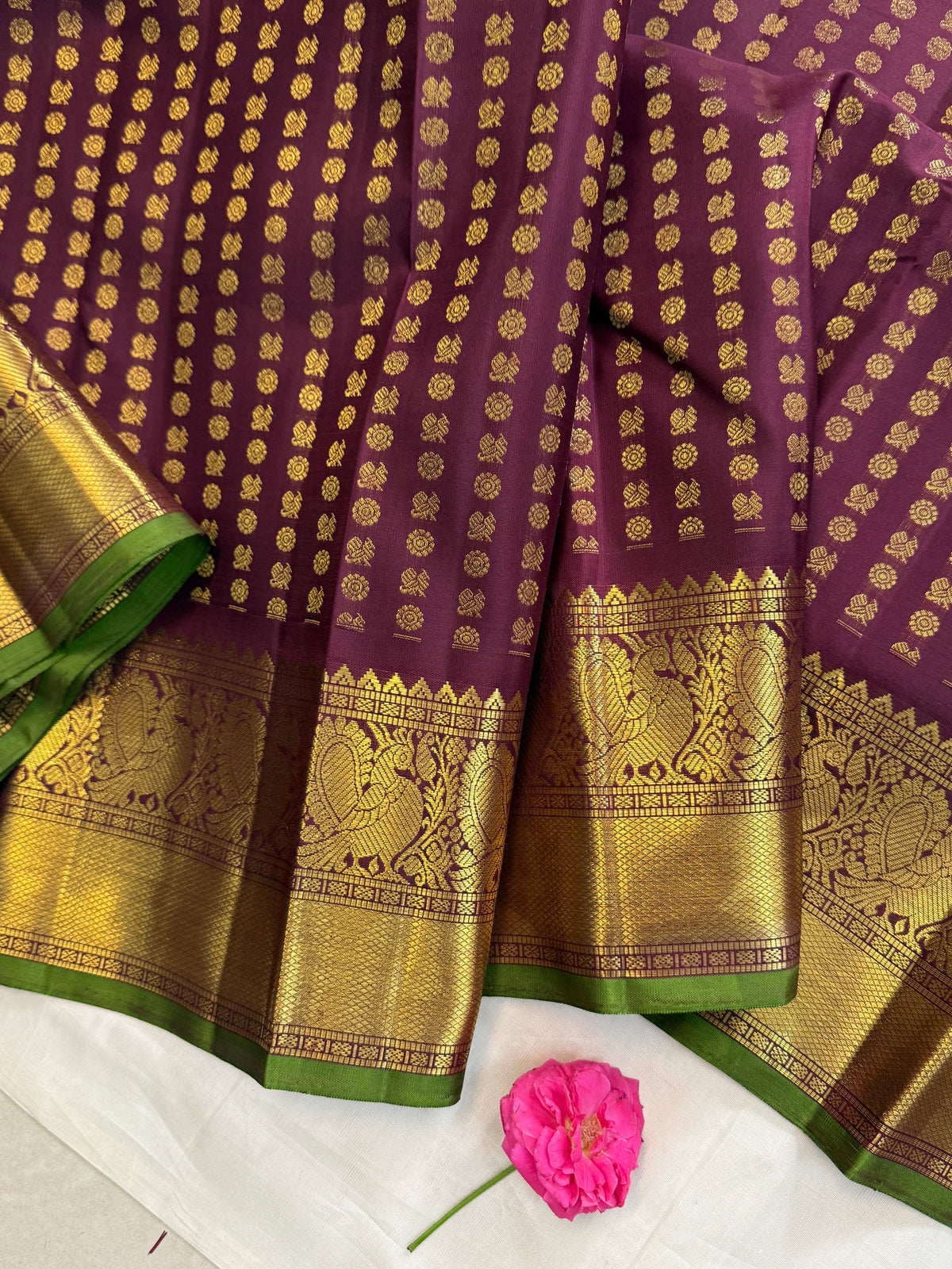 Pakku Annam chakkaram  Zari butta body with getti border/CLSA11680