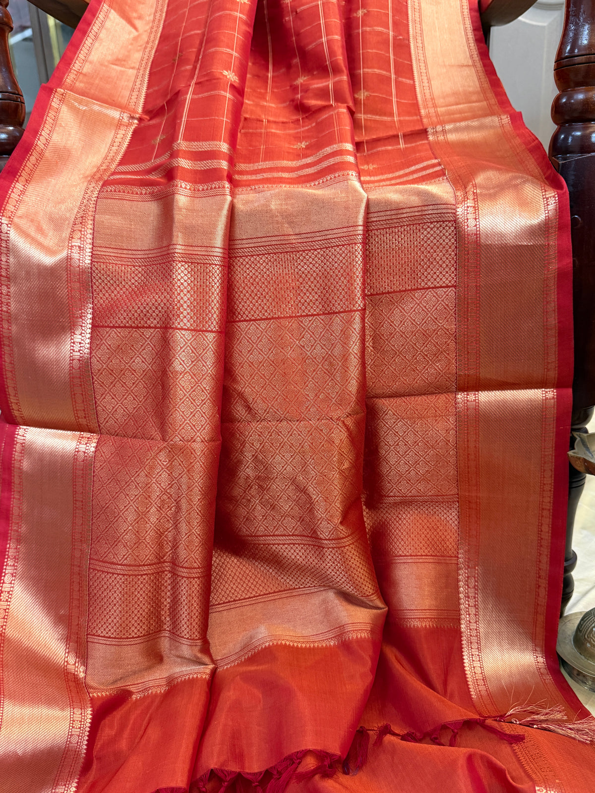 Premium silk cotton-Zari kattam with butta/clsa 12643