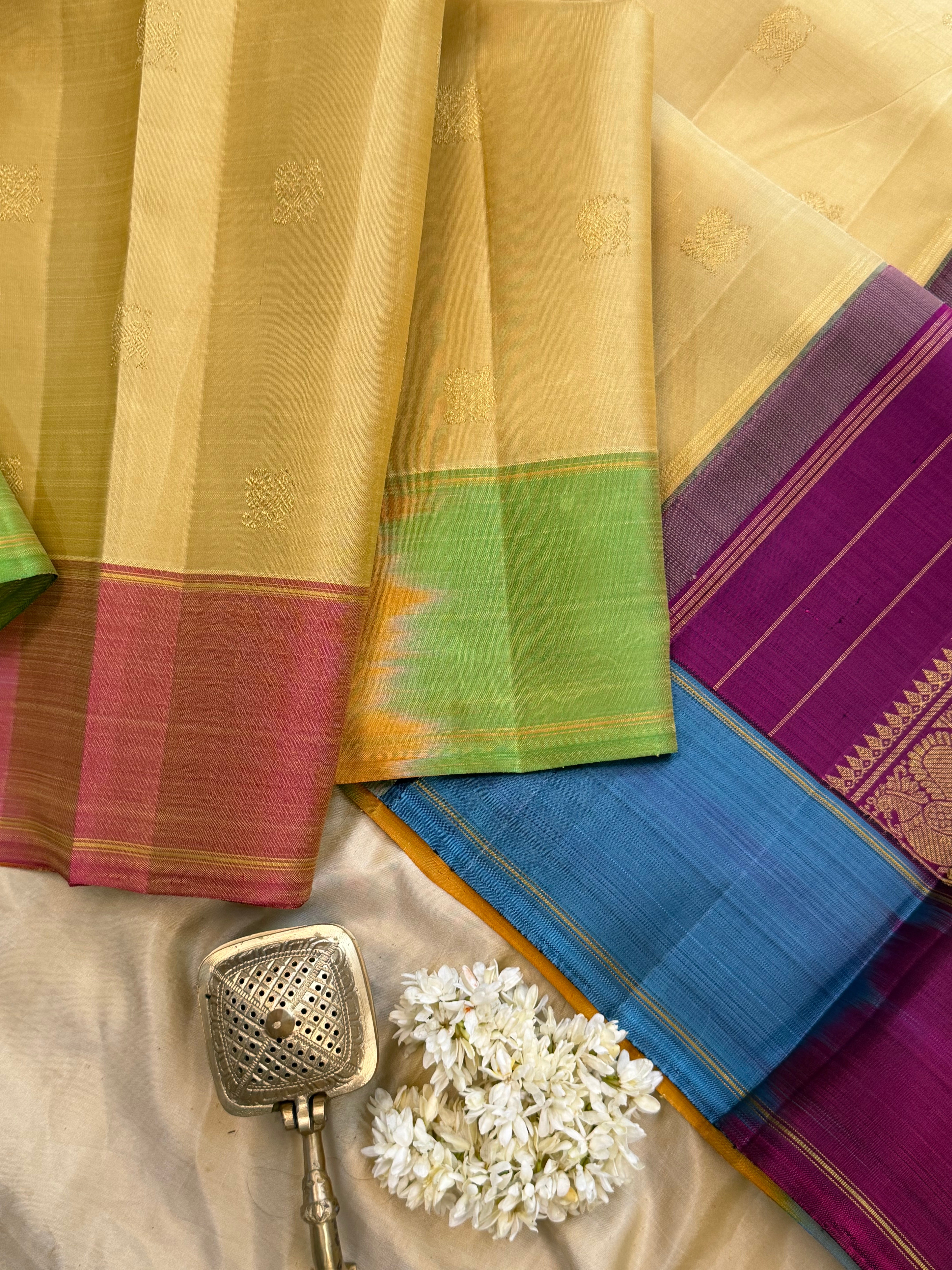 Cream ivory multi colour border  pure Kanjipuram silk CL10129