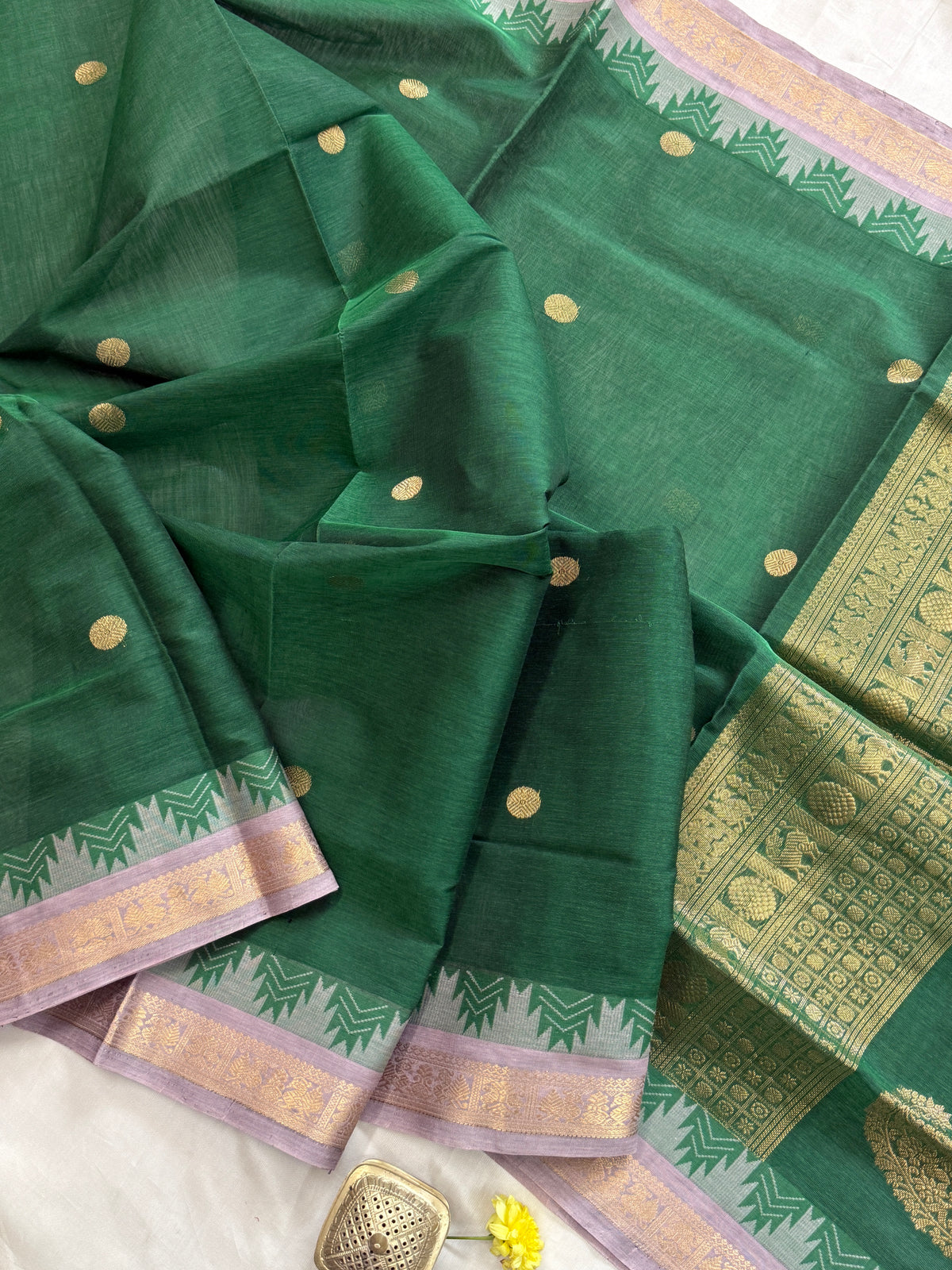 Forest green body with temple border silk cotton clsa 6597