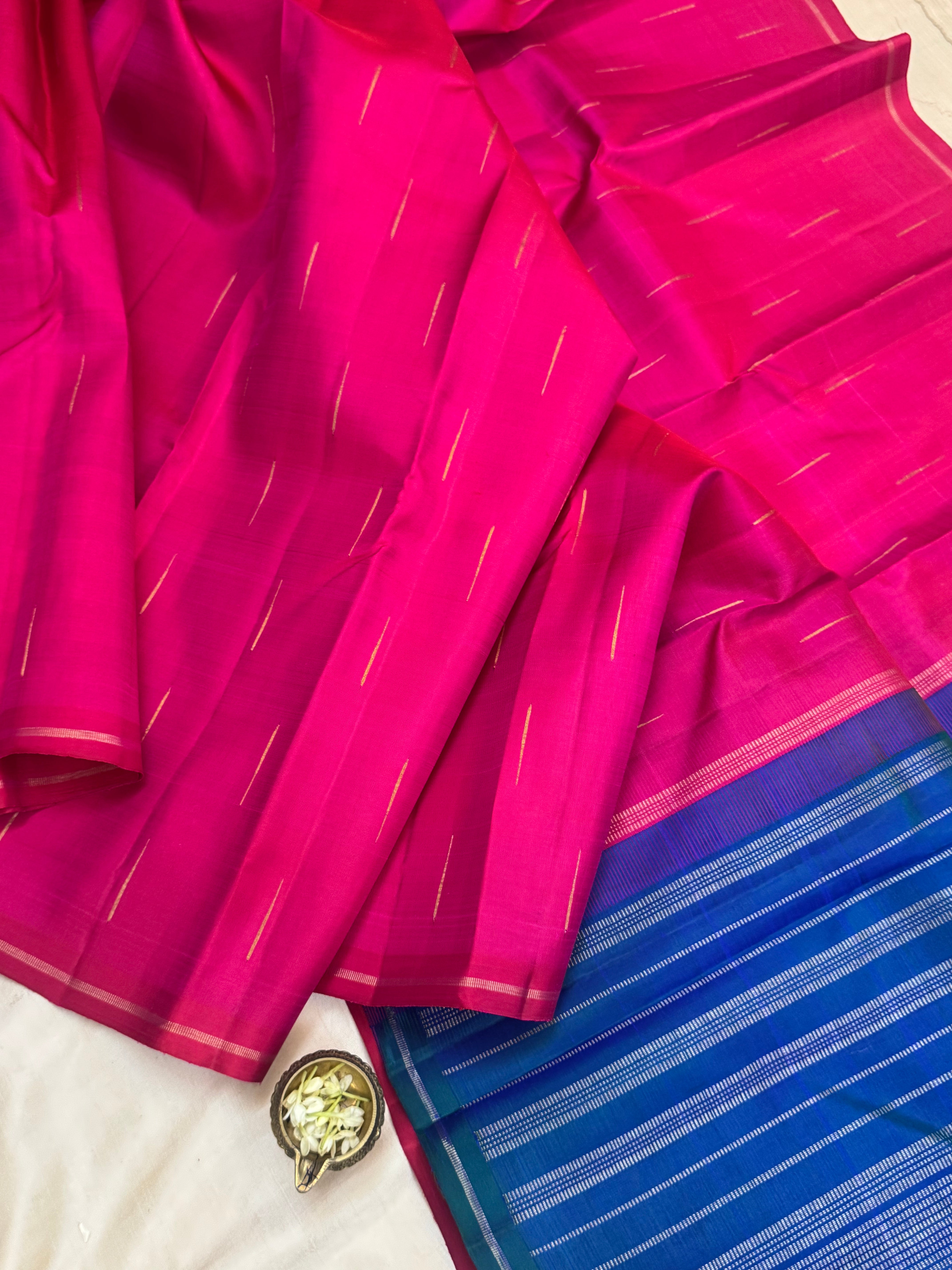 Malli moggu pink   / Kanjipuram silk