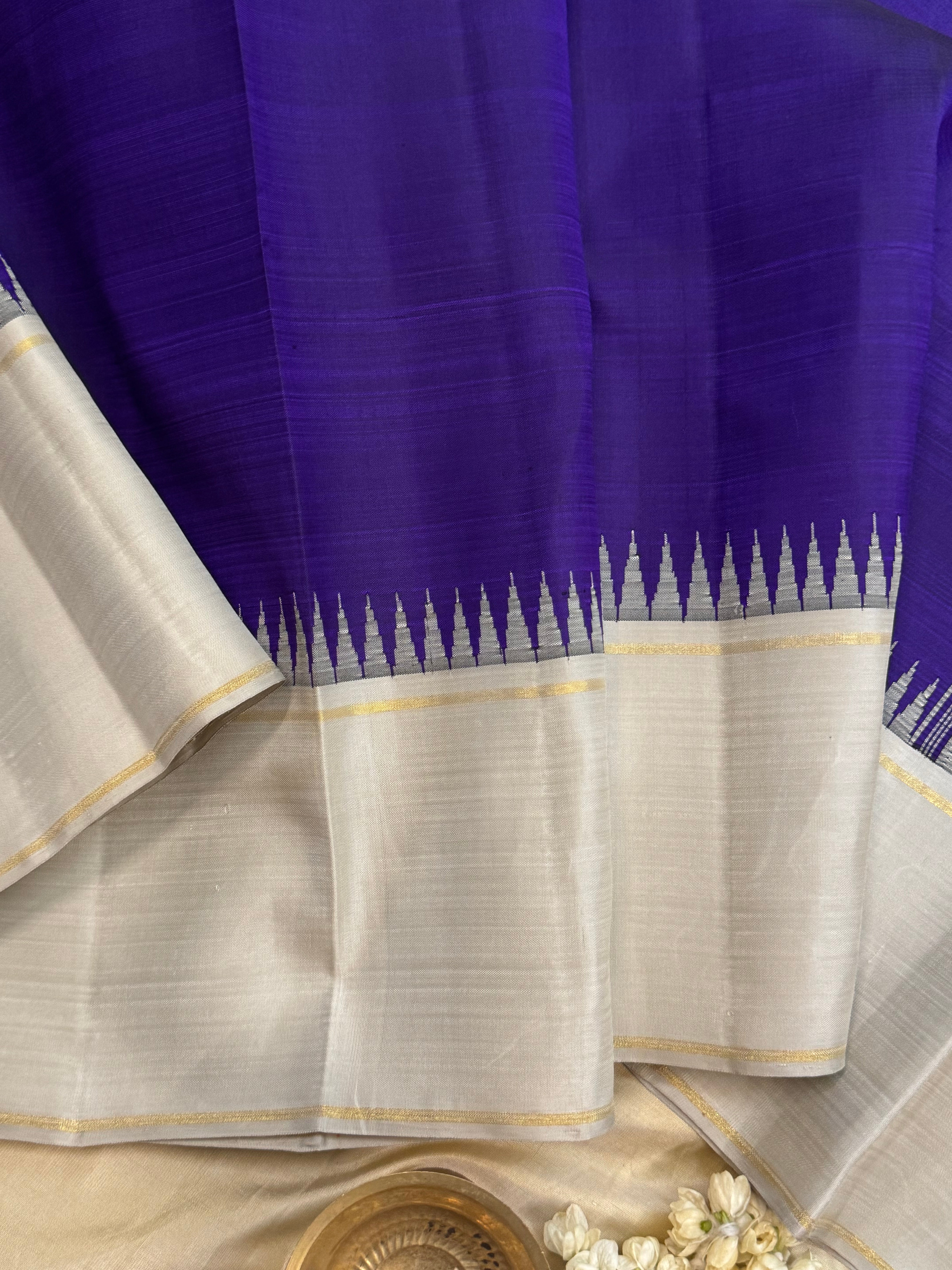 Purplish blue and silver grey / Arani silk
