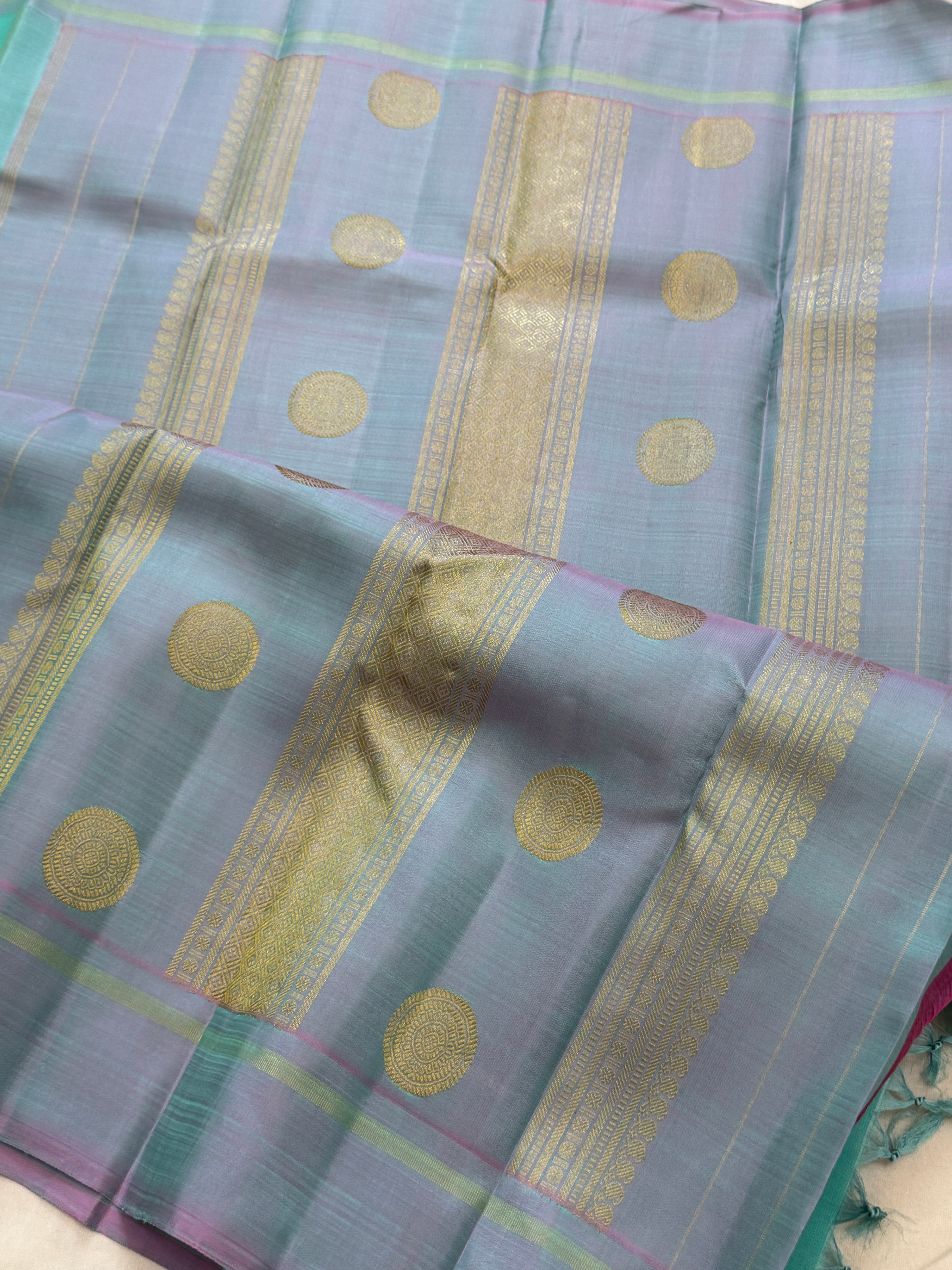 Turquoise sea green Annam chakram Butta, lavender shot pink border/ kanjipuram silk CLSA11216