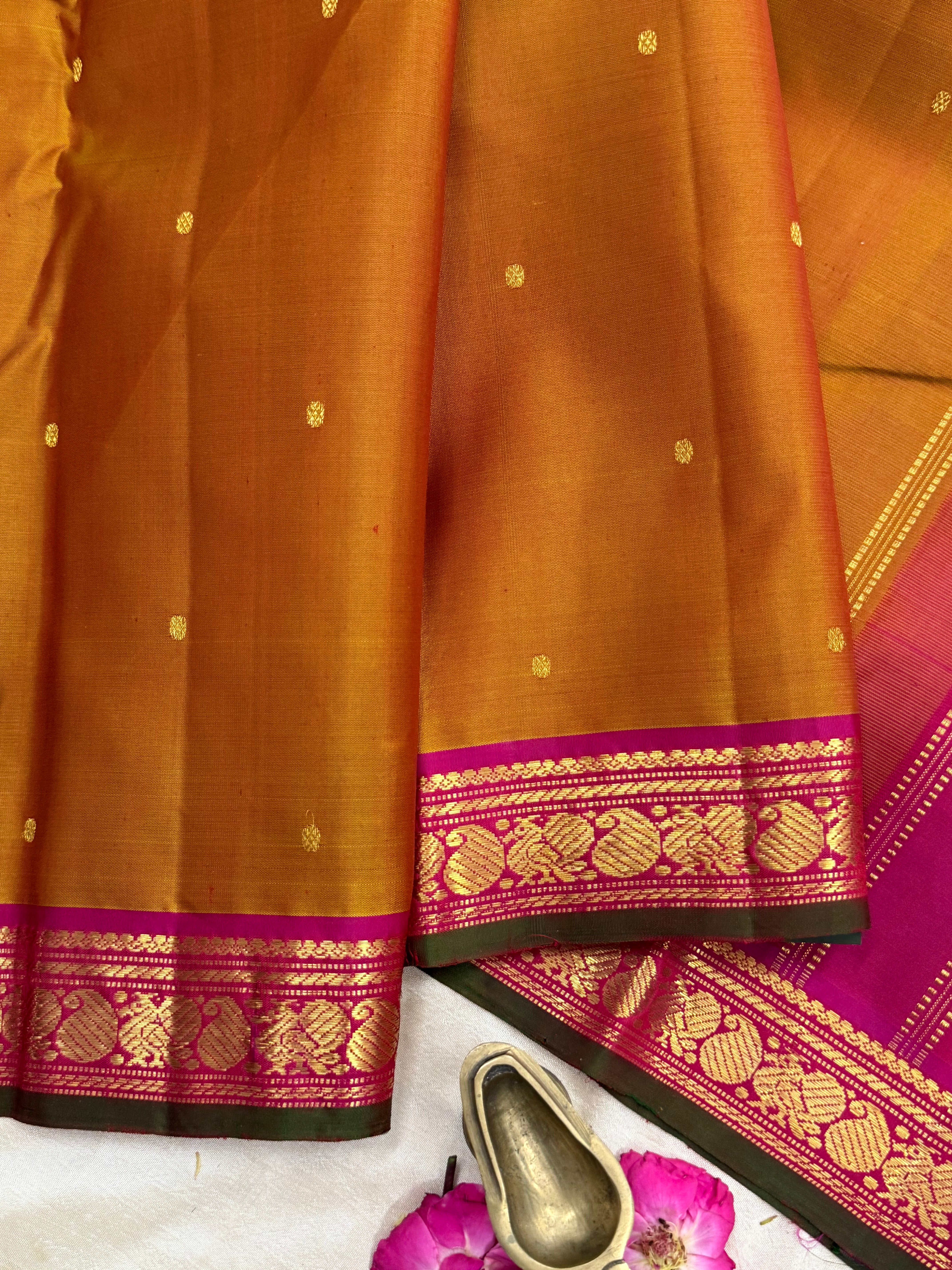 Simha and pink small border/ Arani silk