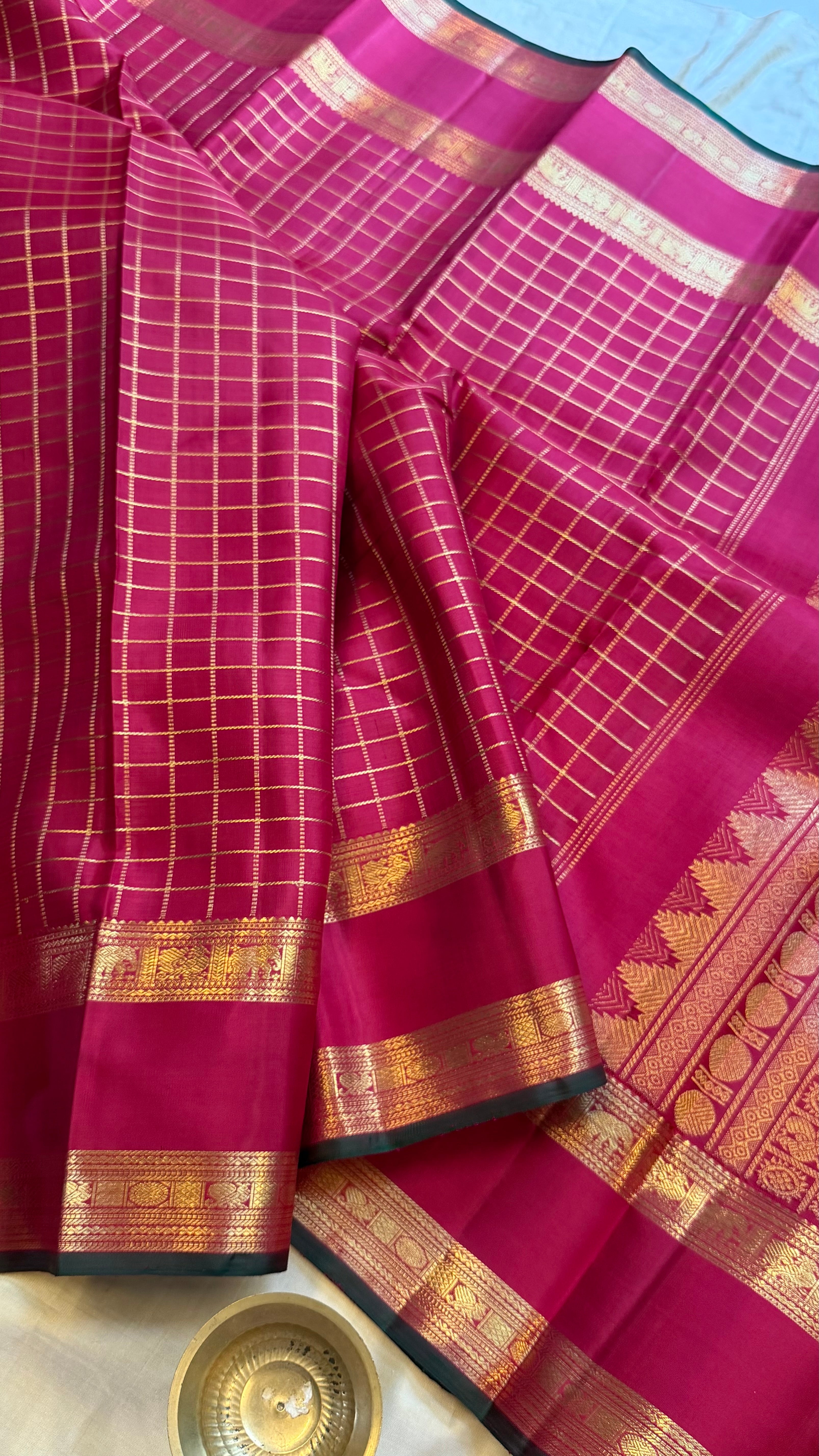 Deep red Zari Kattam / Kanjipuram silk