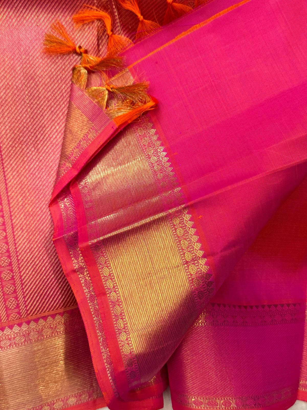 Pinkish orange getti border/ Kanjipuram silk