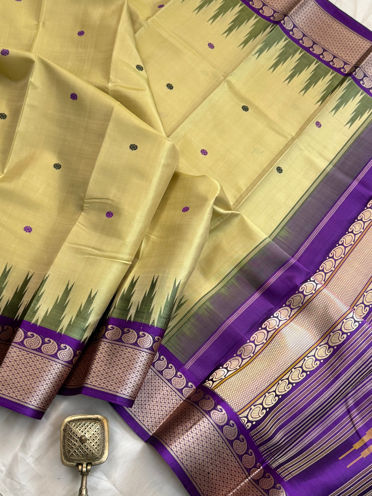 Pastel Lemon yellow and purple / Special edition kanjipuram silk