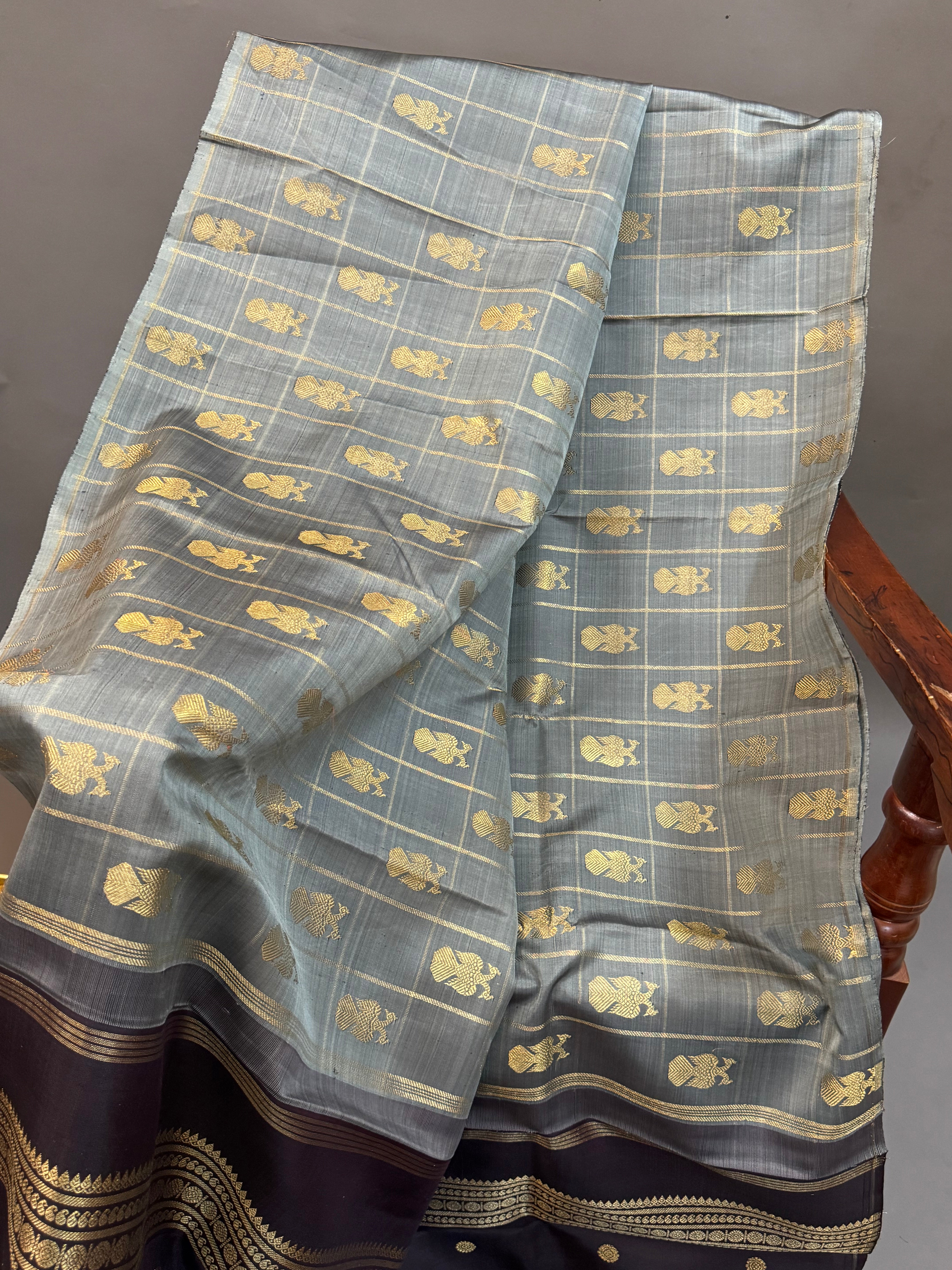 Kattam irutalaipakshi borderless pure kanjipuram silk saree