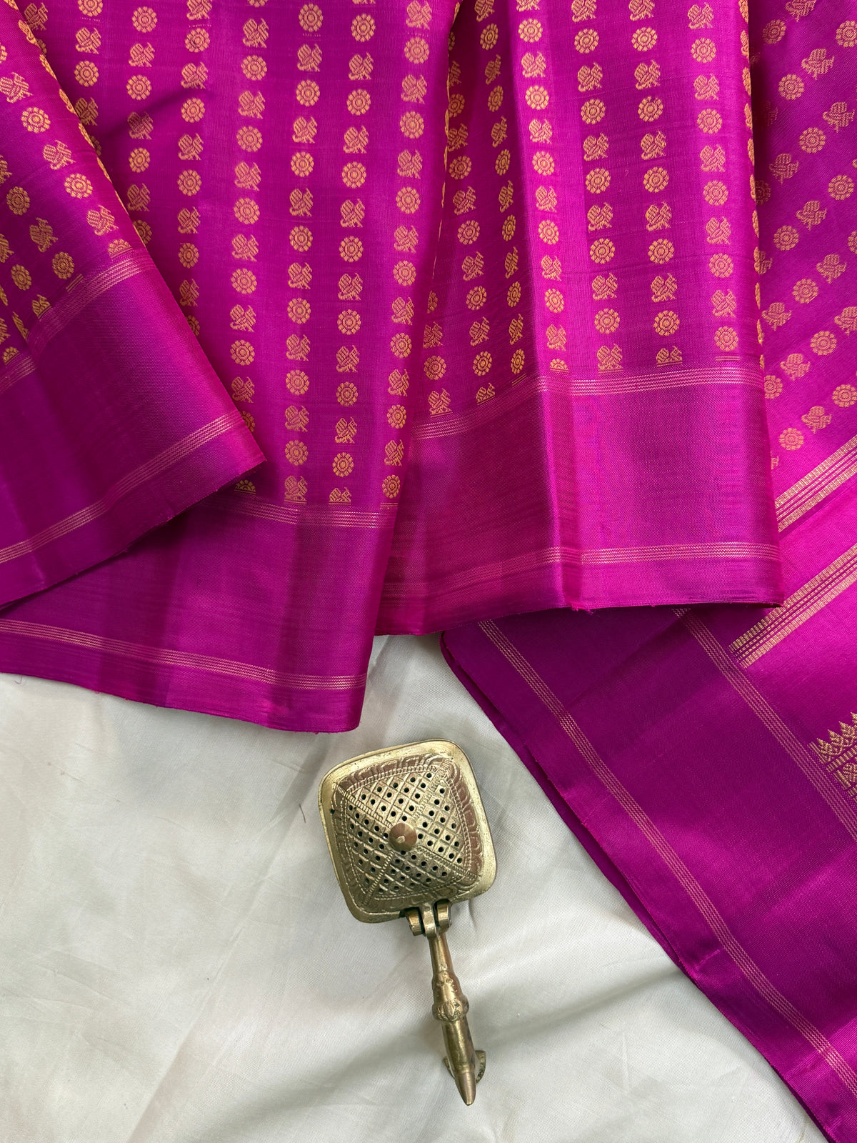 Vadamalli laksham butta pure Zari/ kanjipuram silk saree clsa 12356