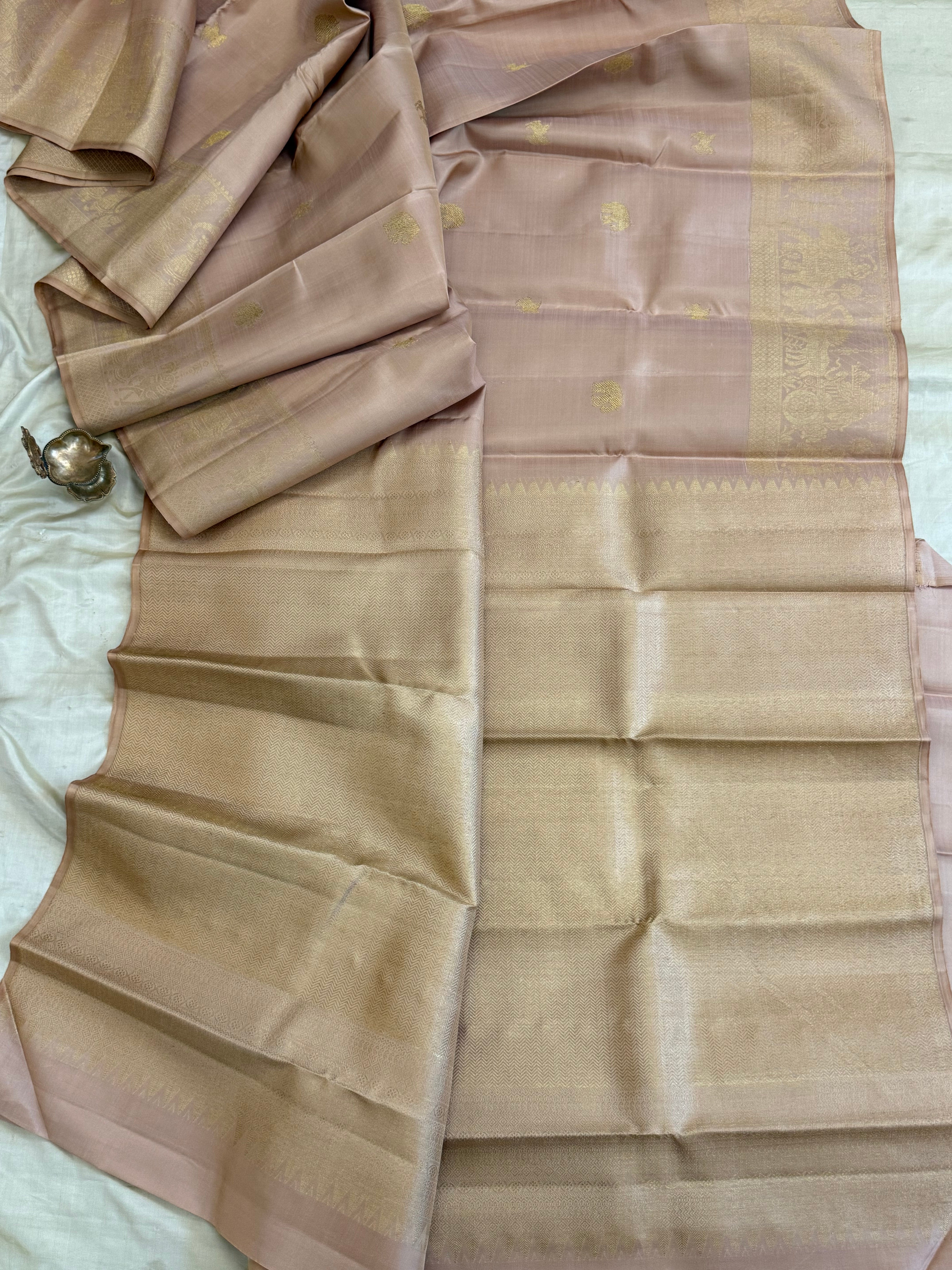 Cream colour body / Arani silk CLSA 10066
