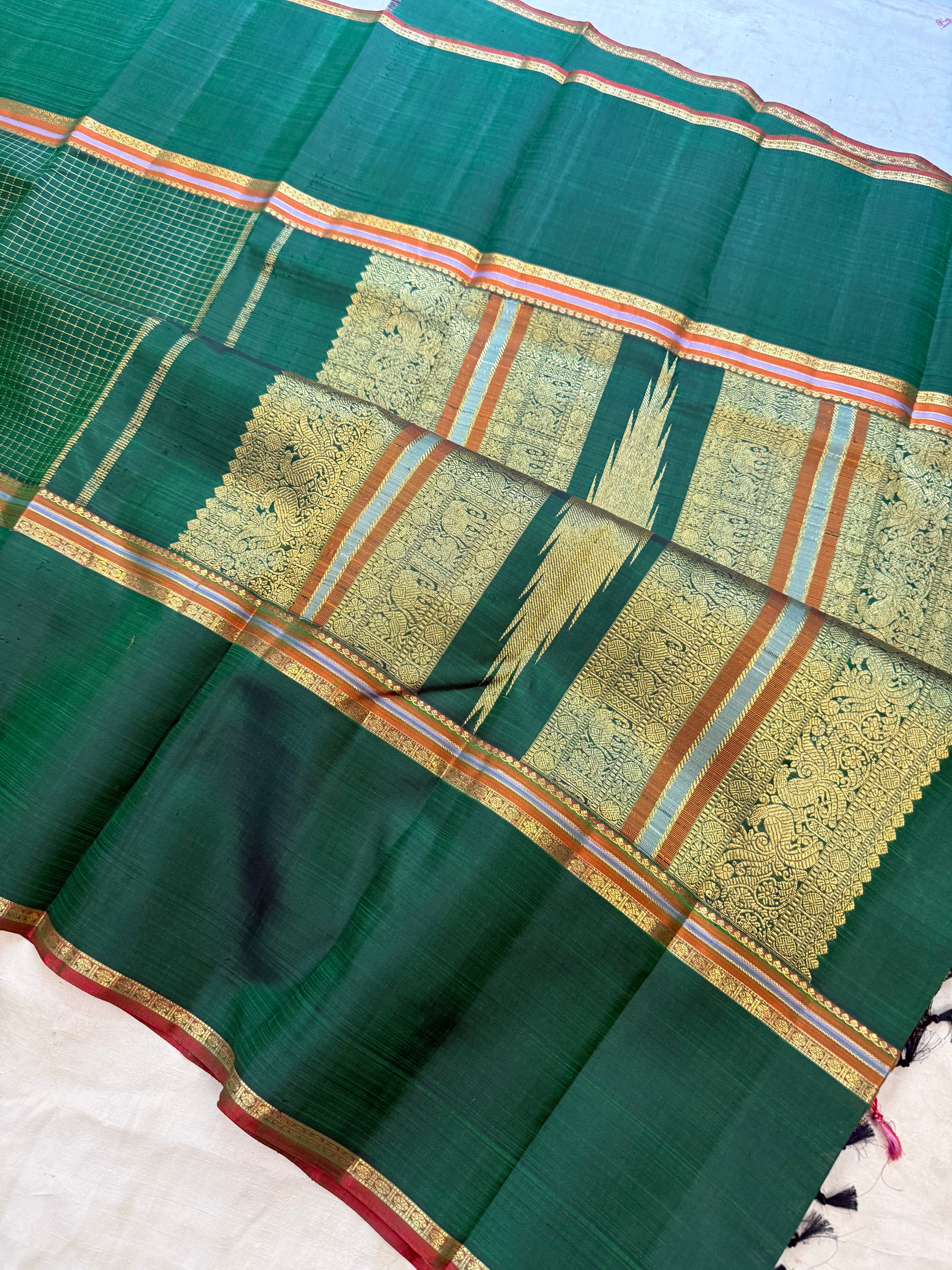 Vintage long border Zari Kattam / Kanjipuram silk