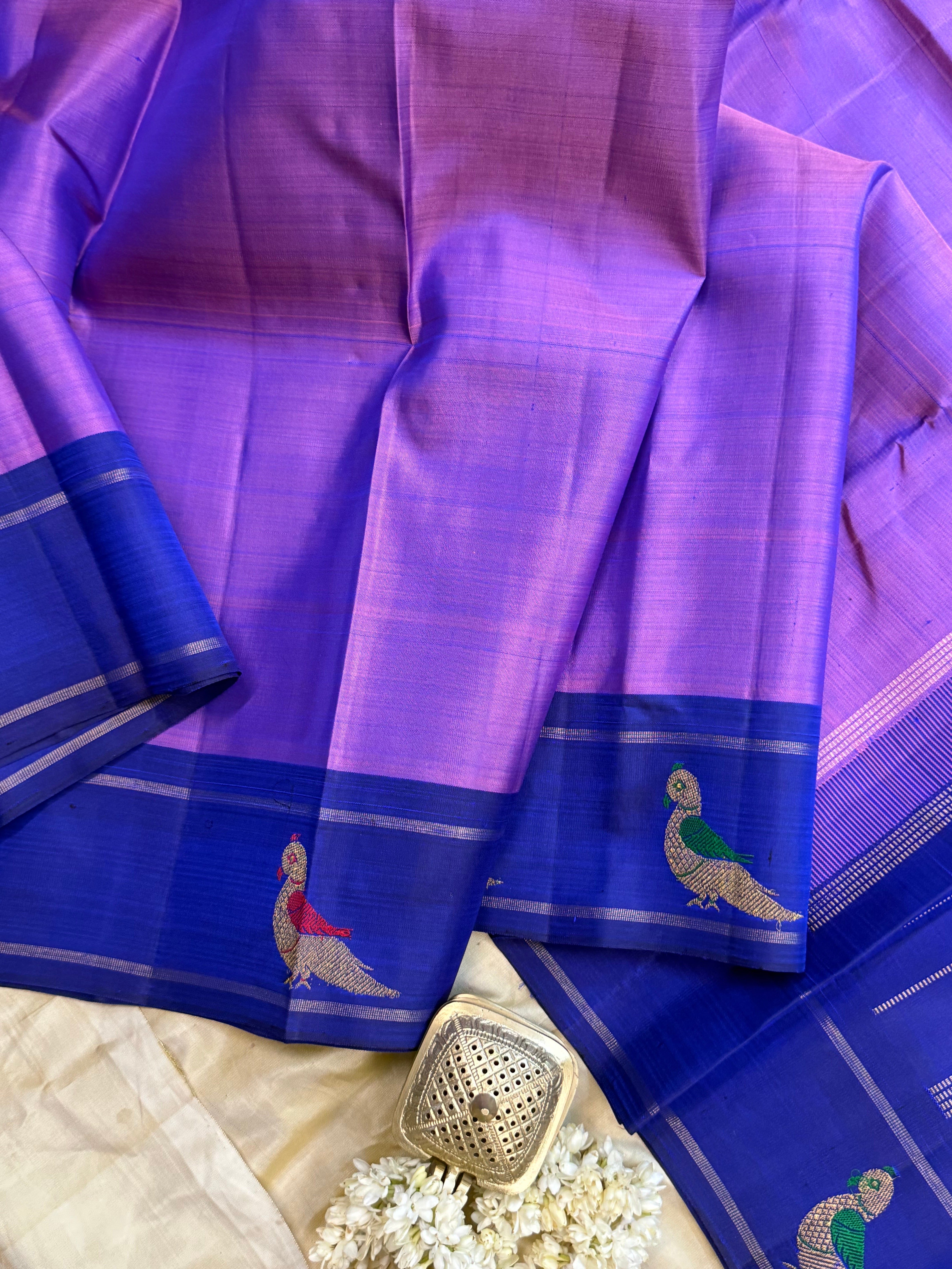 Purple shot blue border meenakari killi butta / Kanjipuram silk