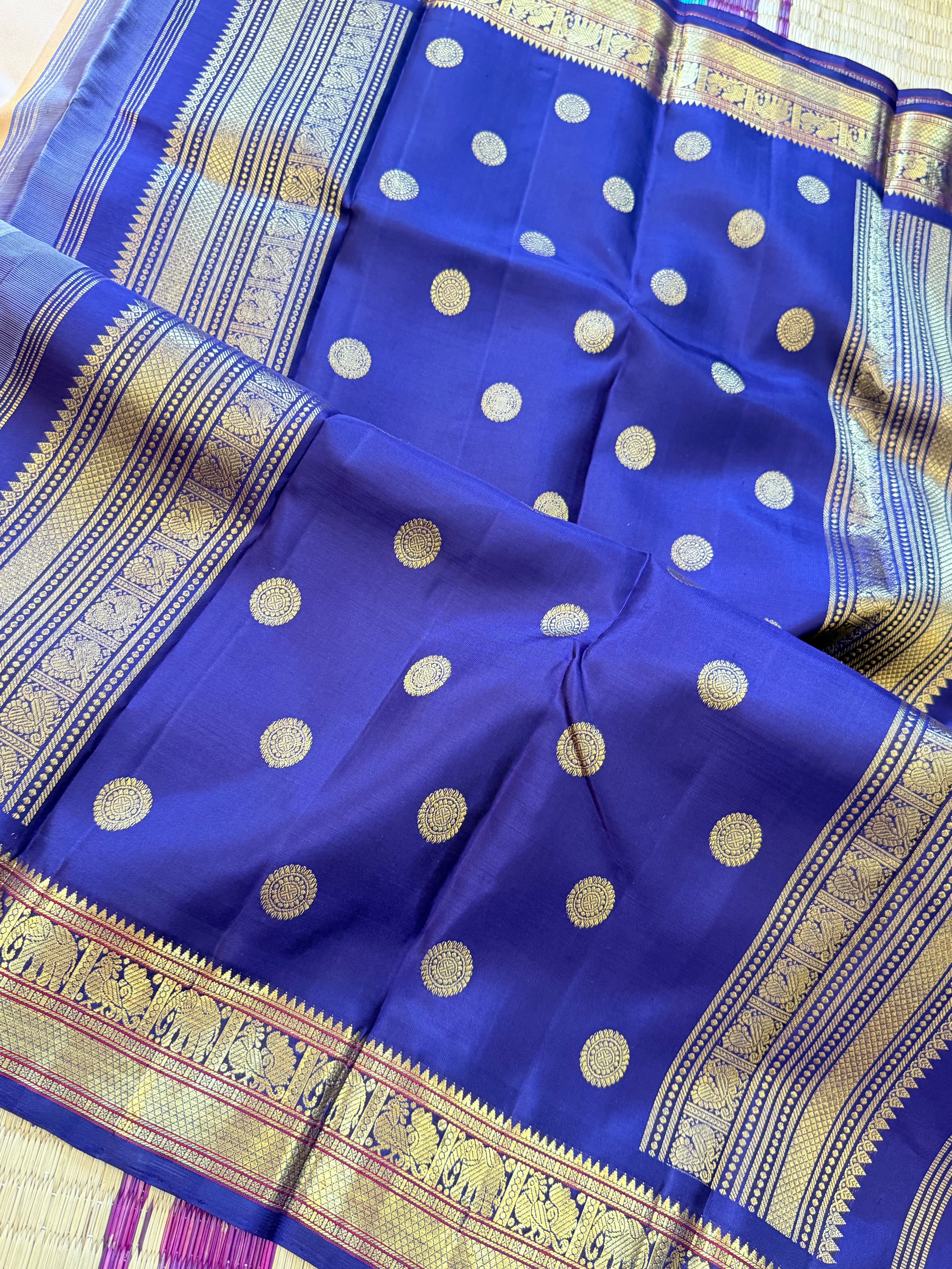 Maha : biscuit color collection of Korvai Kanjipuram