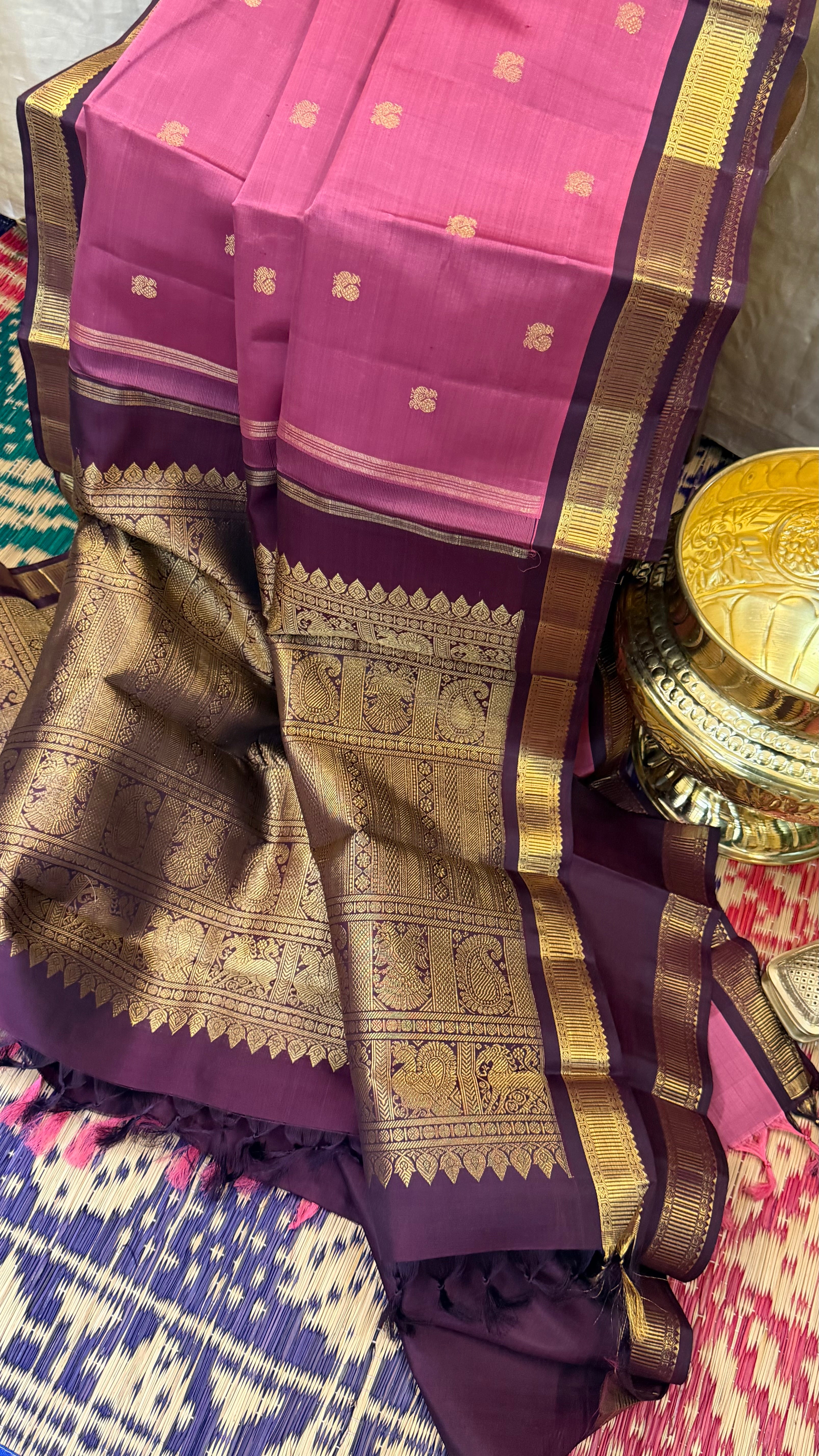 Swapnam:  mauve color small pet  /  Kanjipuram silk