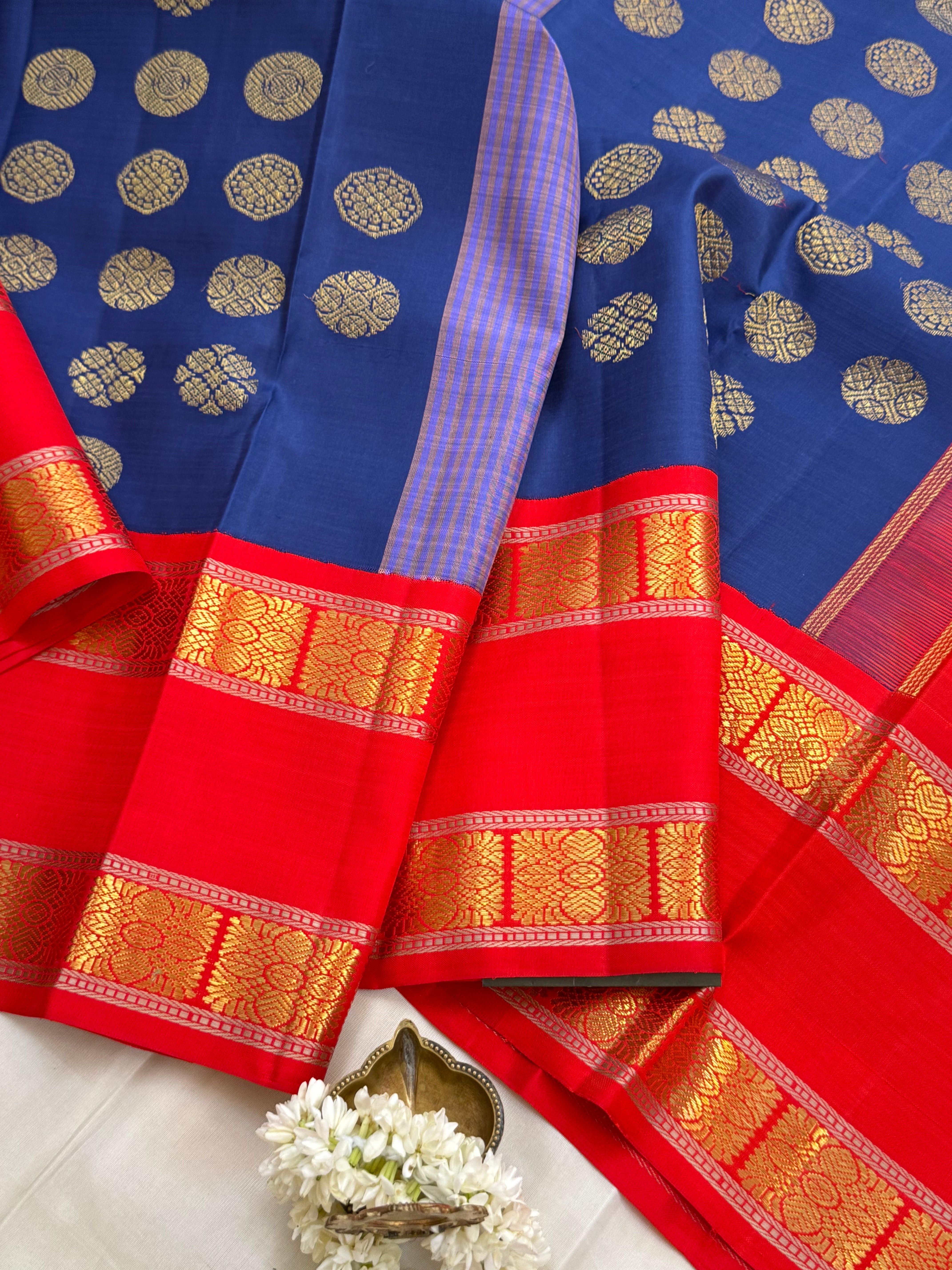Master weaver Kattam Butta Kanjipuram silk CLSA10771