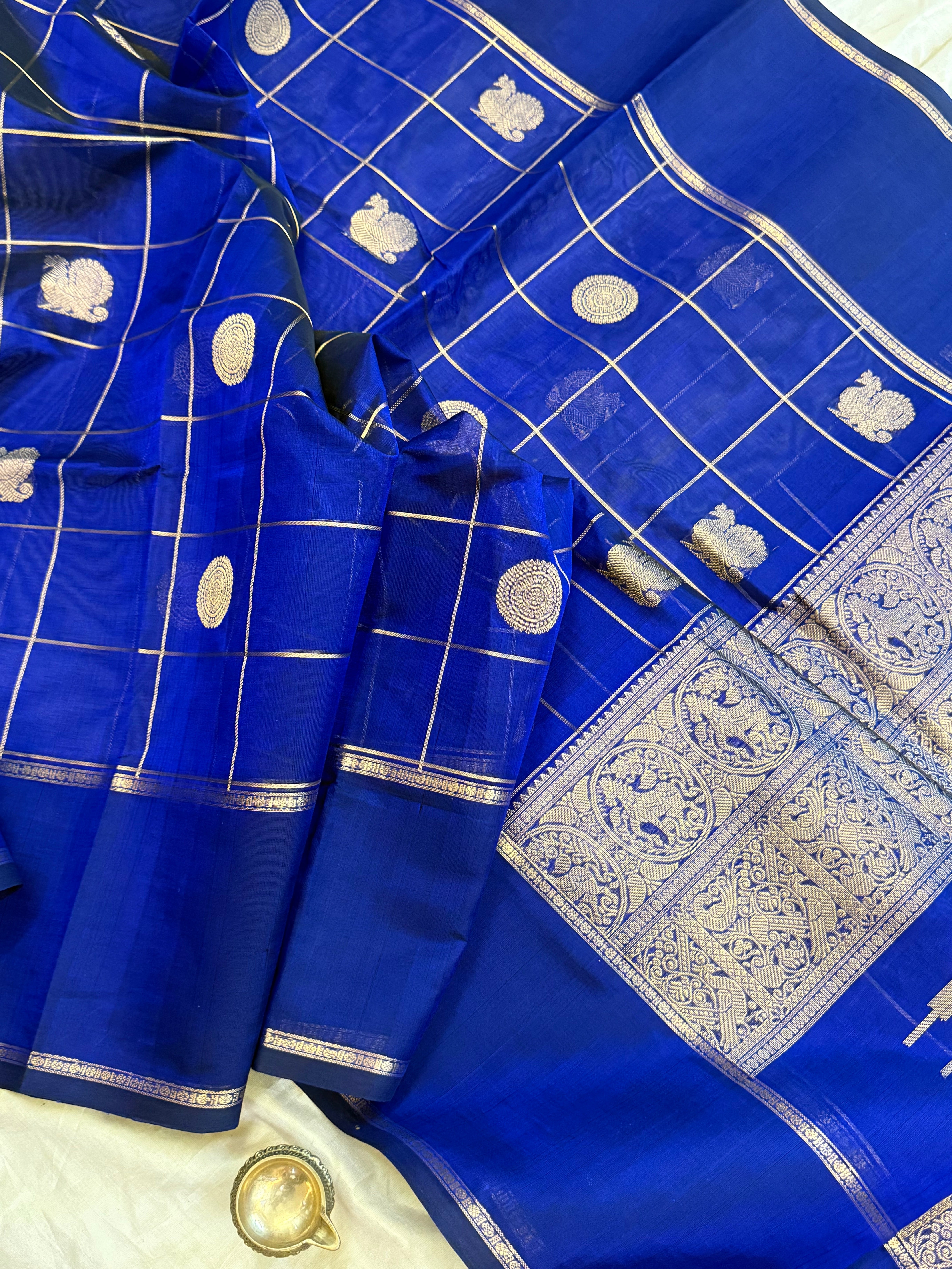 Blue kattam butta / Silk Cotton