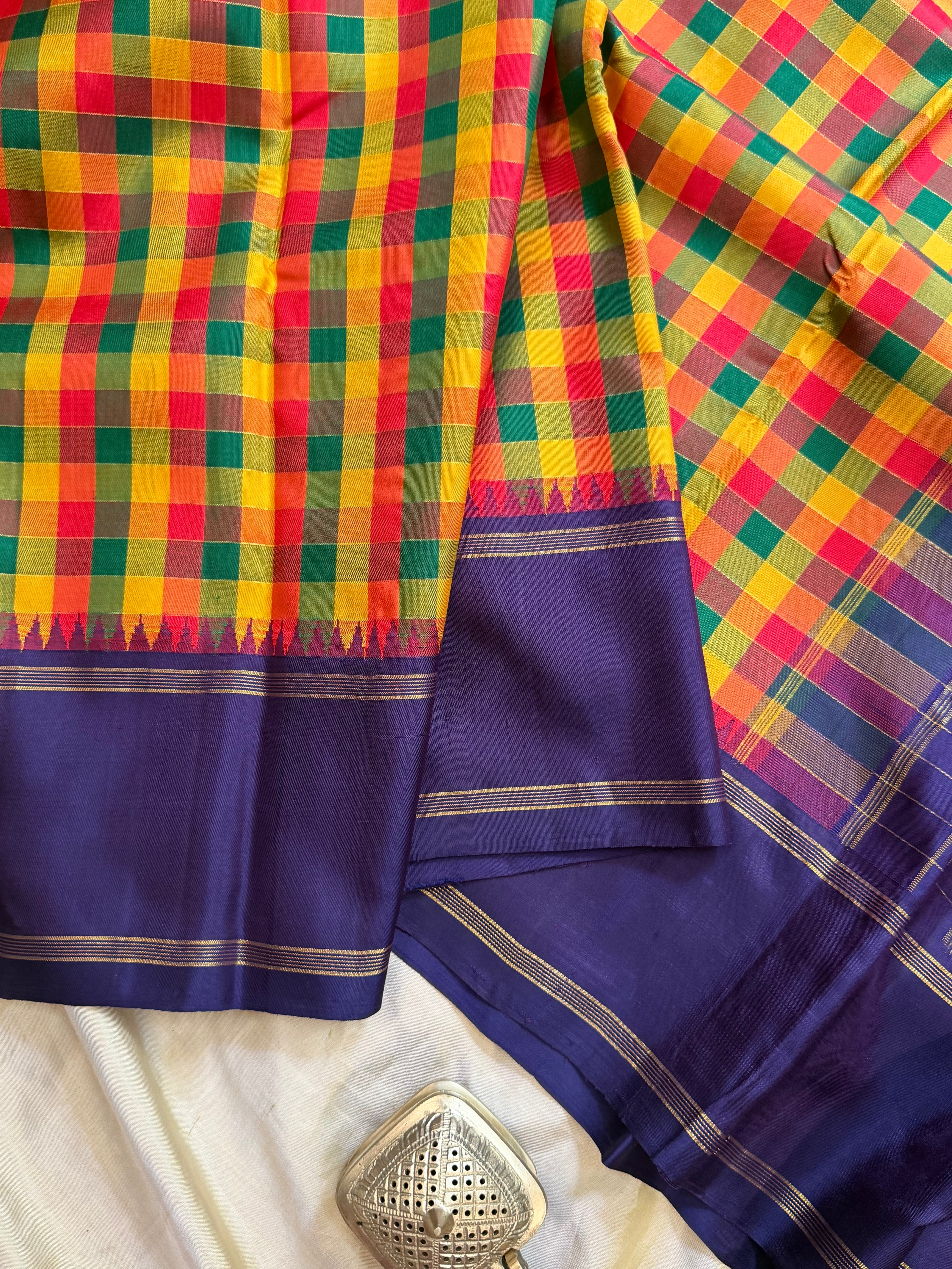 Paalum Pazhamum Kattam / Arani silk