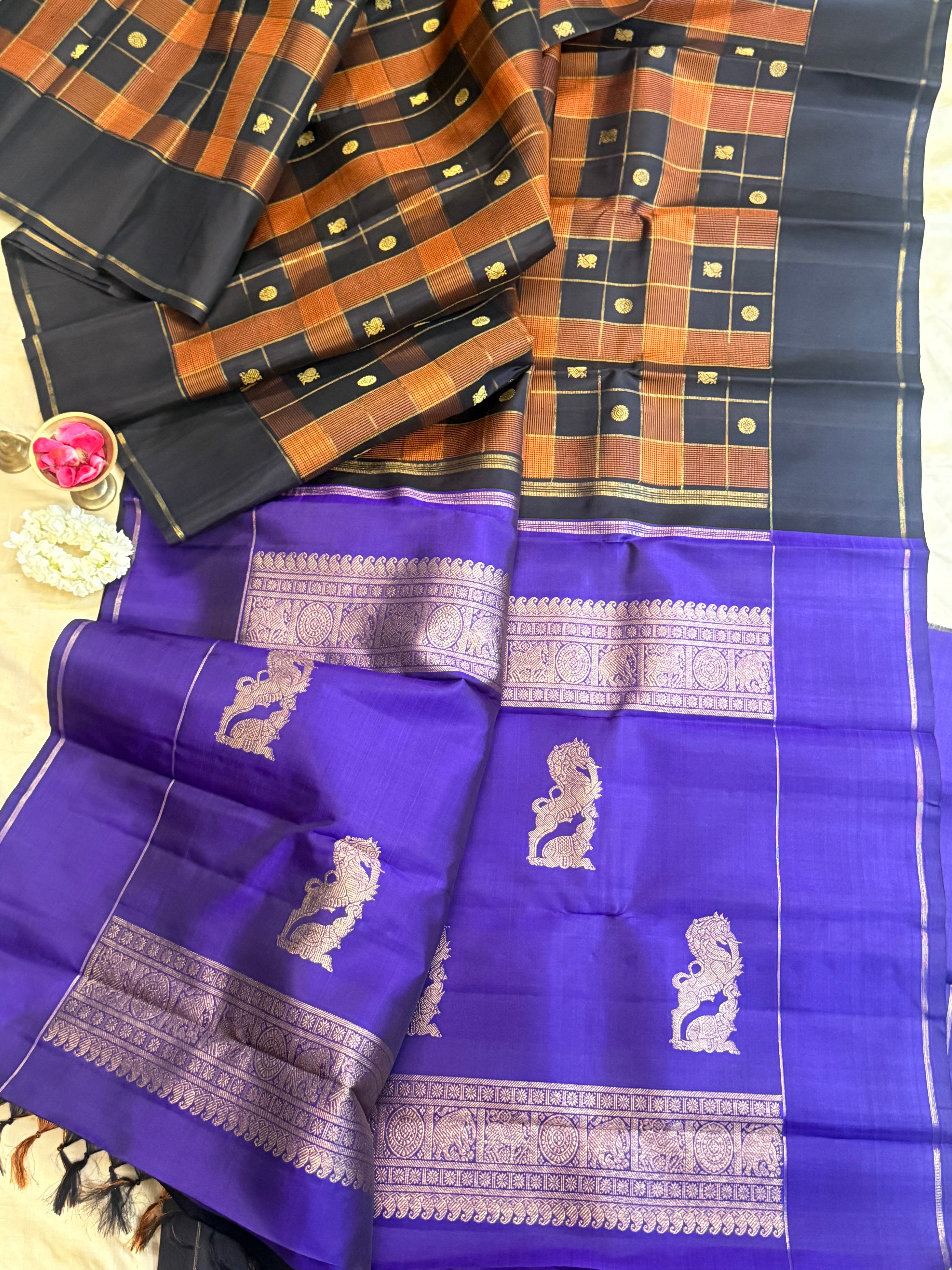 Chettinad kattam Butta / Kanjipuram silk