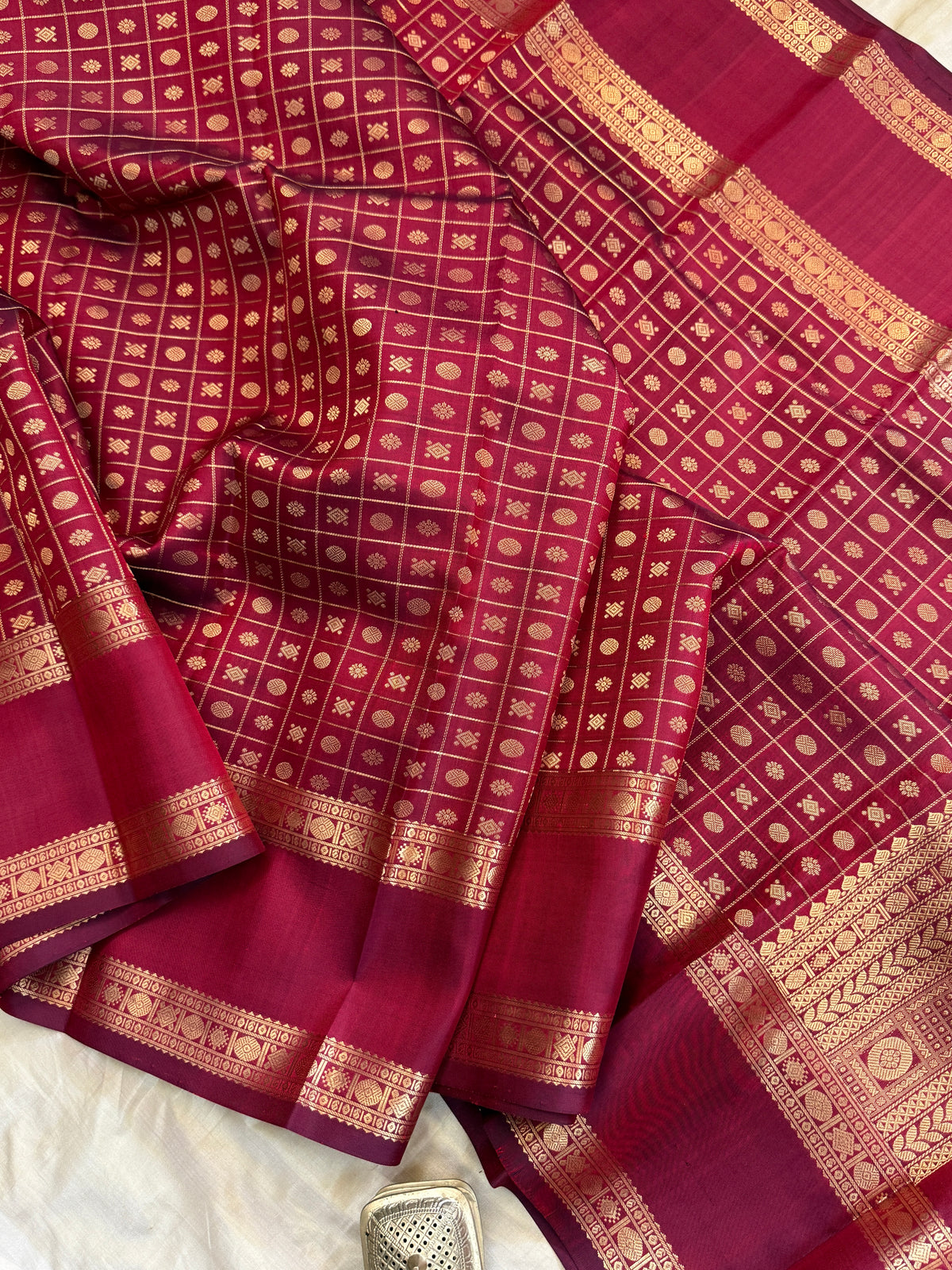 Special edition-Maroon colour with Zari kattam with butta silk saree/clsa 12564