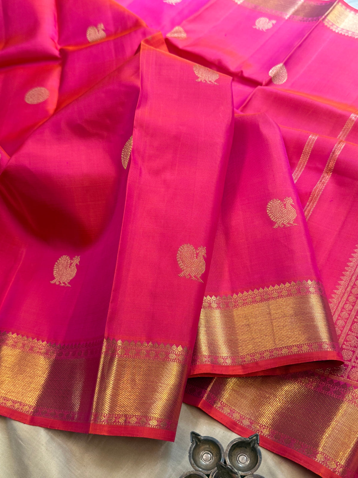 Pinkish orange getti border/ Kanjipuram silk