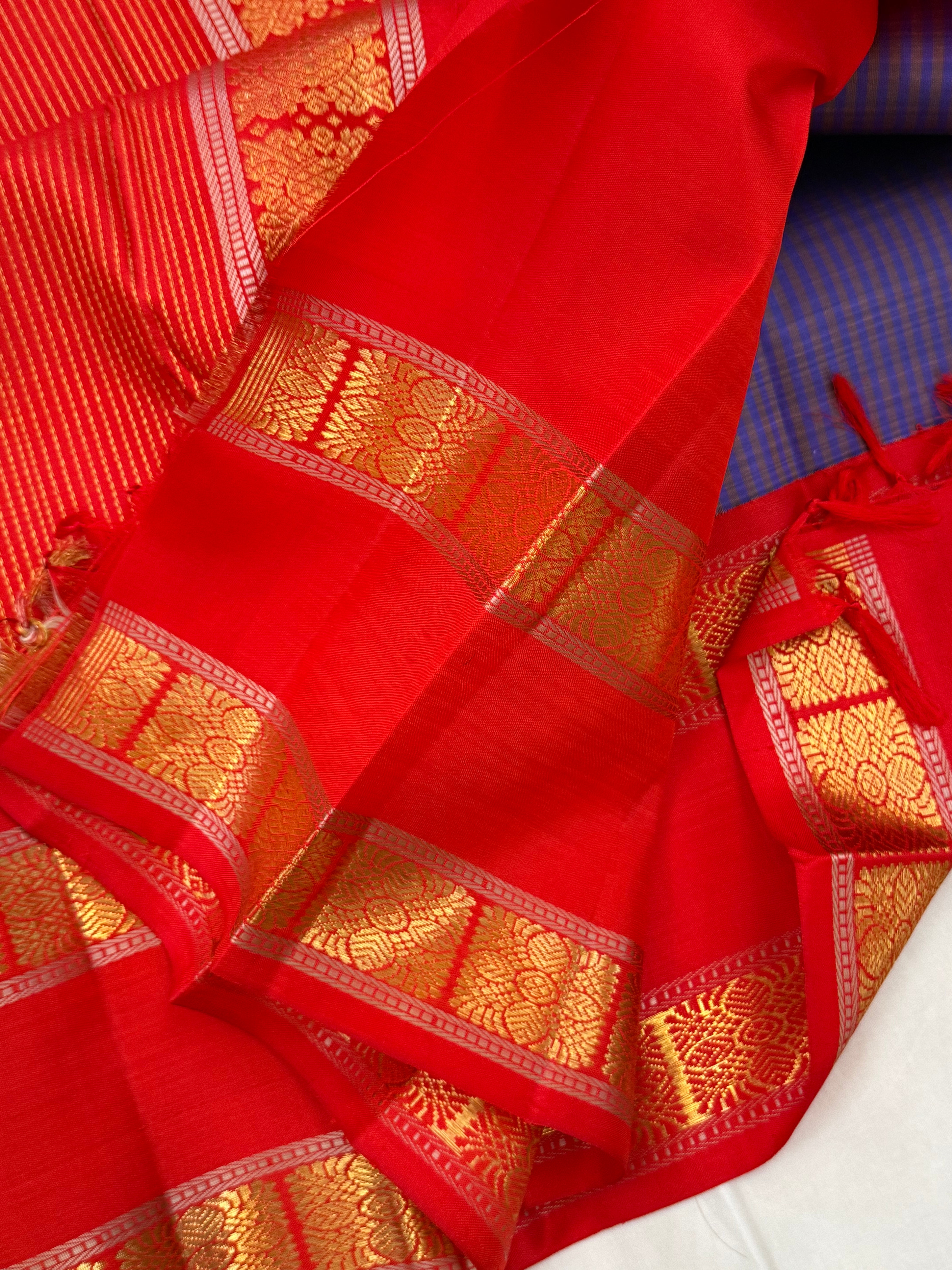 Master weaver Kattam Butta Kanjipuram silk CLSA10771