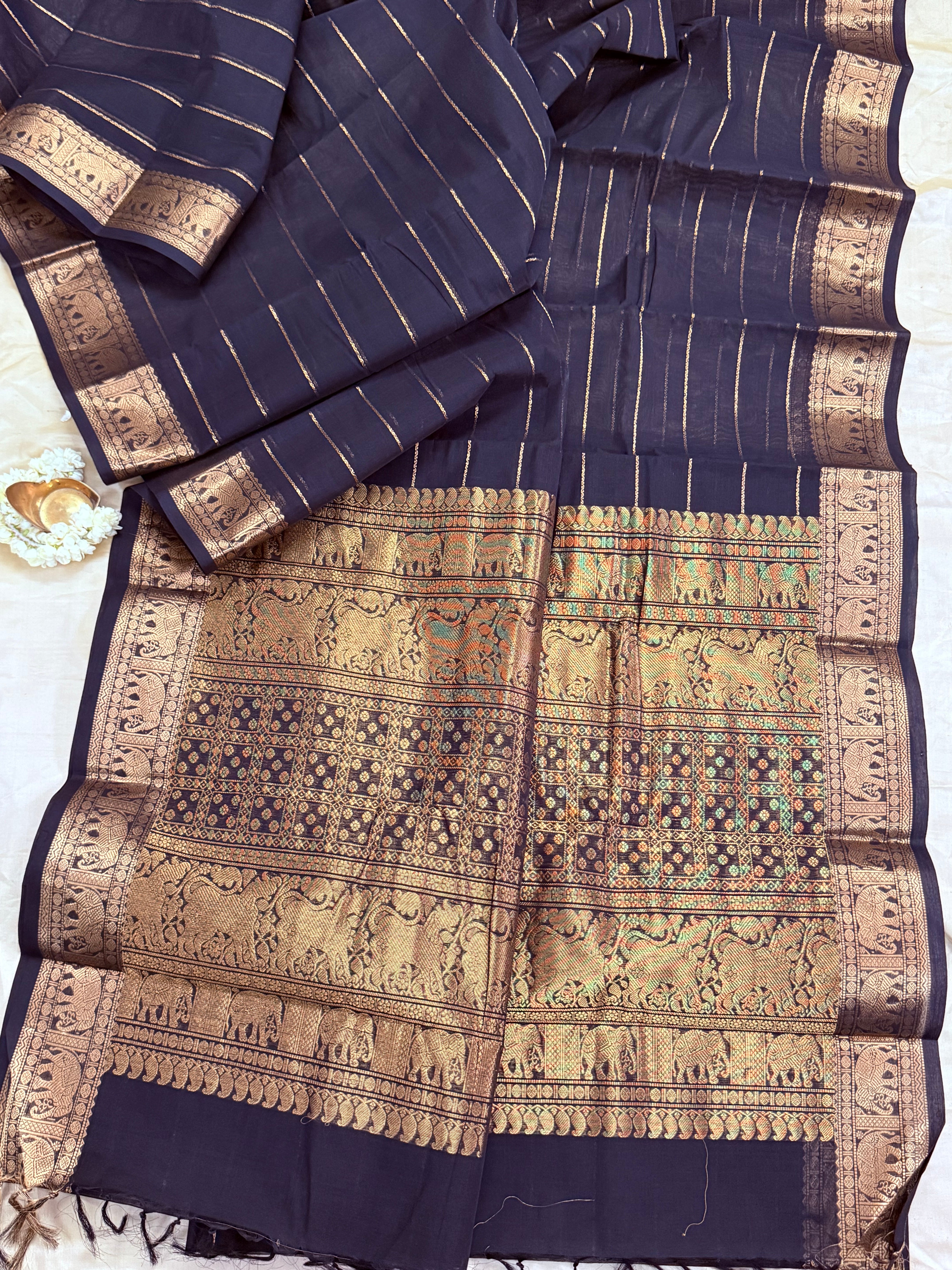 Kanchana brown veldhari / Kanchi Cotton
