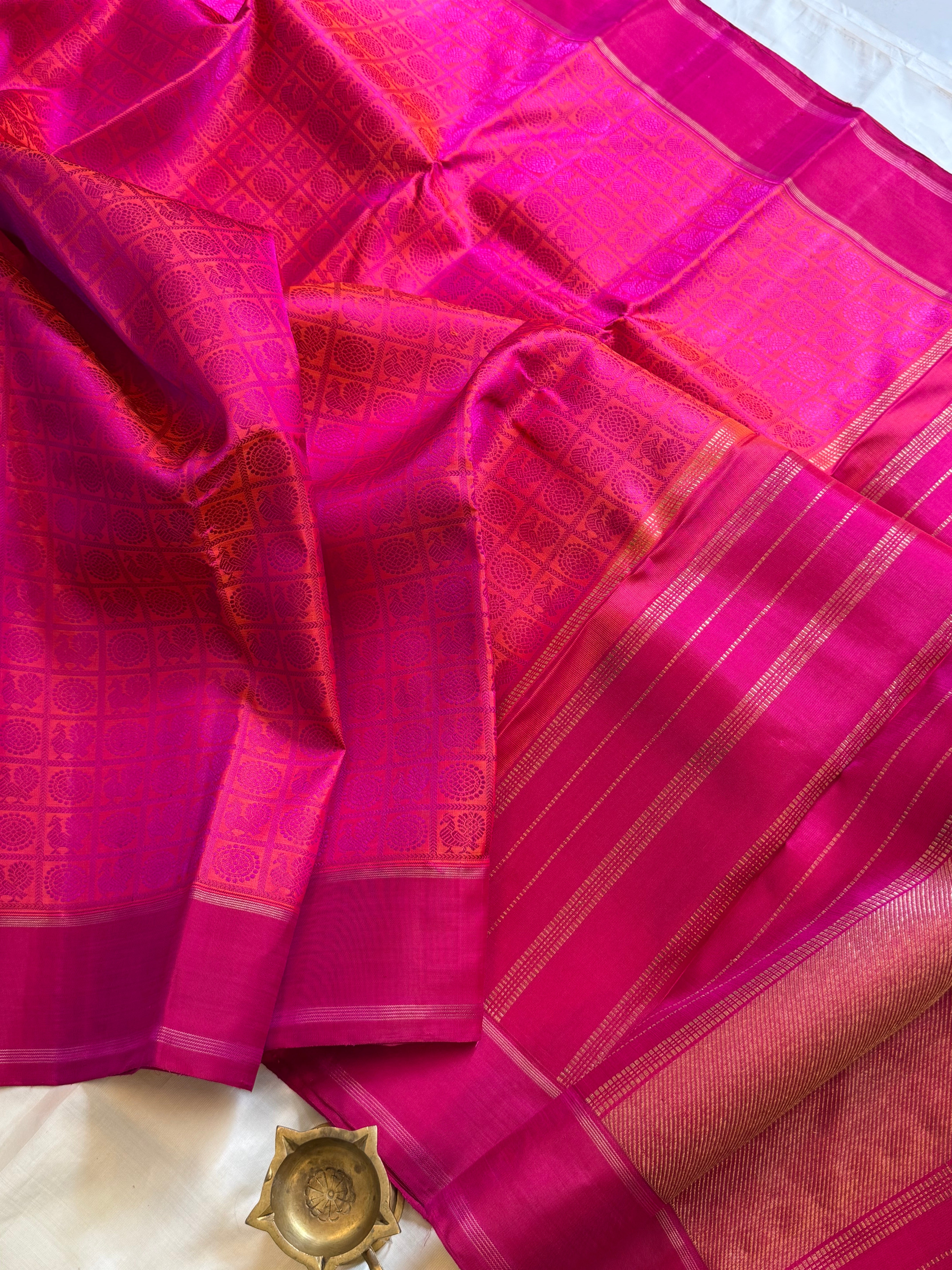 1000 butta border dark pink kanjipuram silk