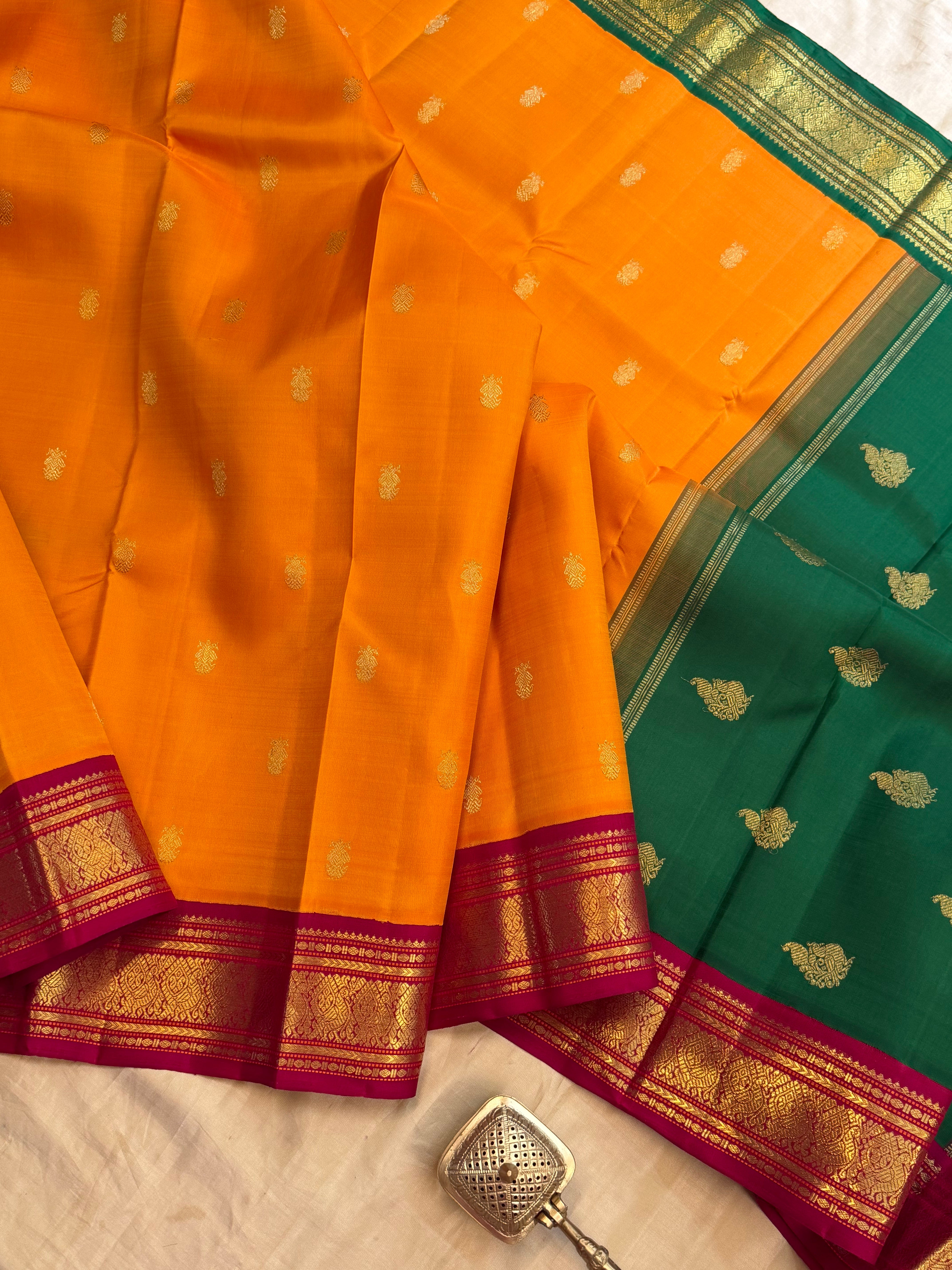 Pasumanjal korvai retta Palla / kanjipuram silk
