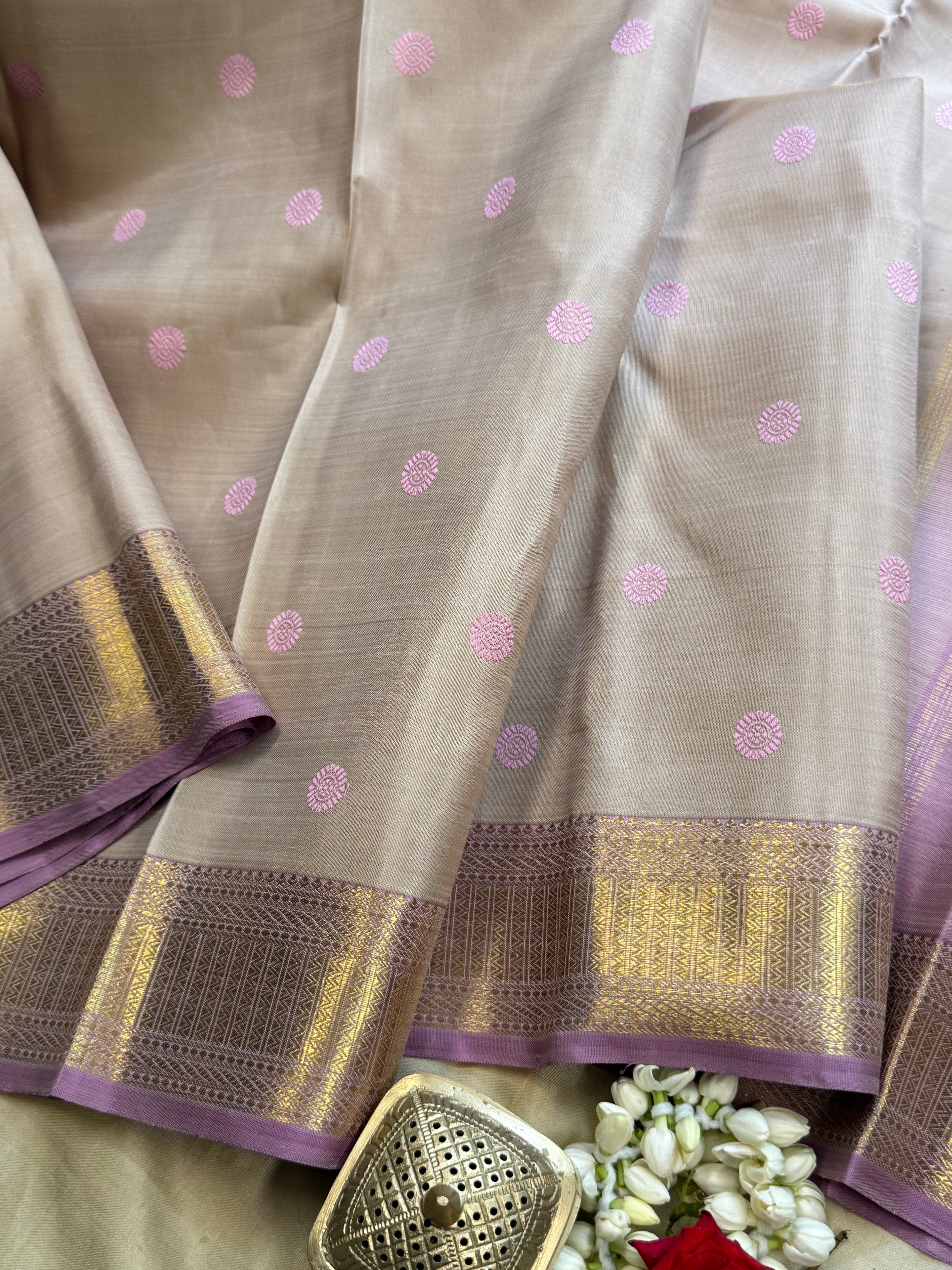 Onam edit - greyish pink thread butta / kanjipuram silk CLSA6028