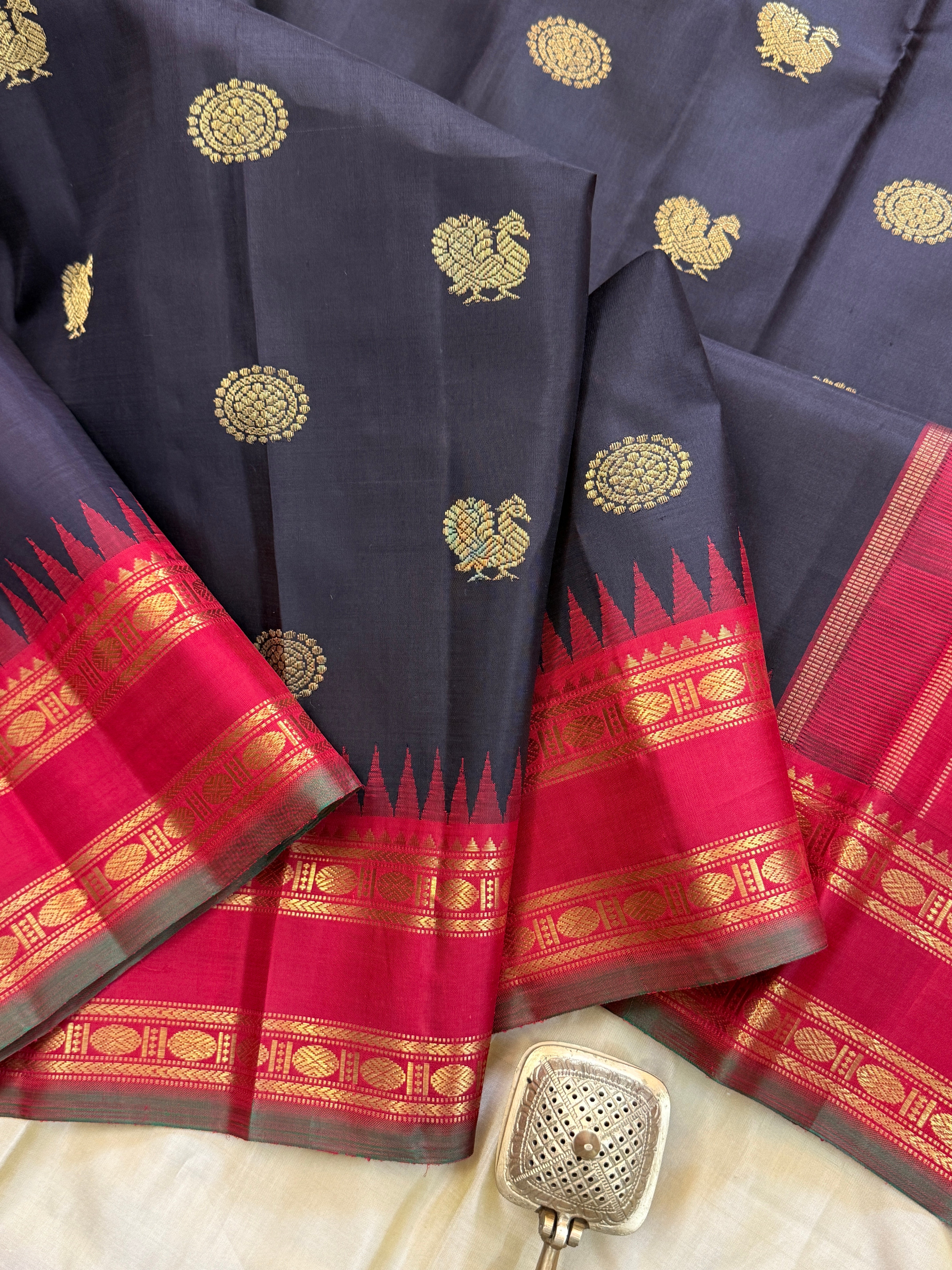 Kanchana black  Rettapet Korvai /kanjipuram silk sarees clsa 11577