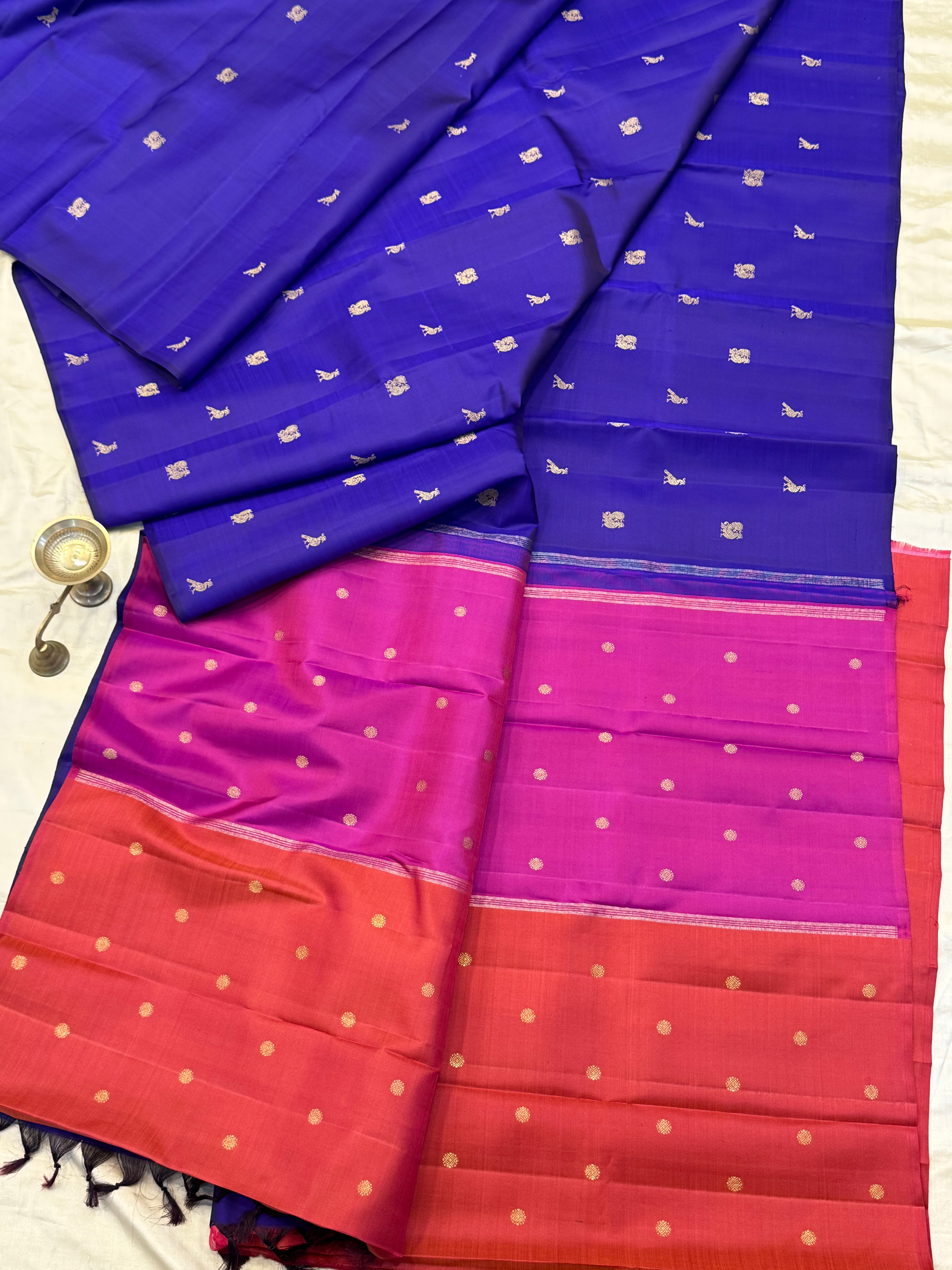 Purple borderless double pallu / Kanjipuram silk