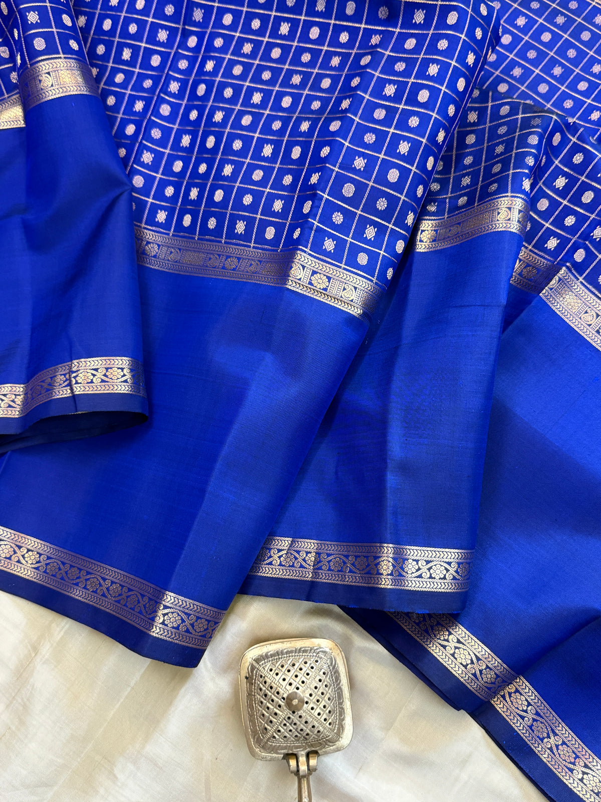 Special edition-blue Rettapet long border with body Kattam Zari butta  silk saree/clsa 12562