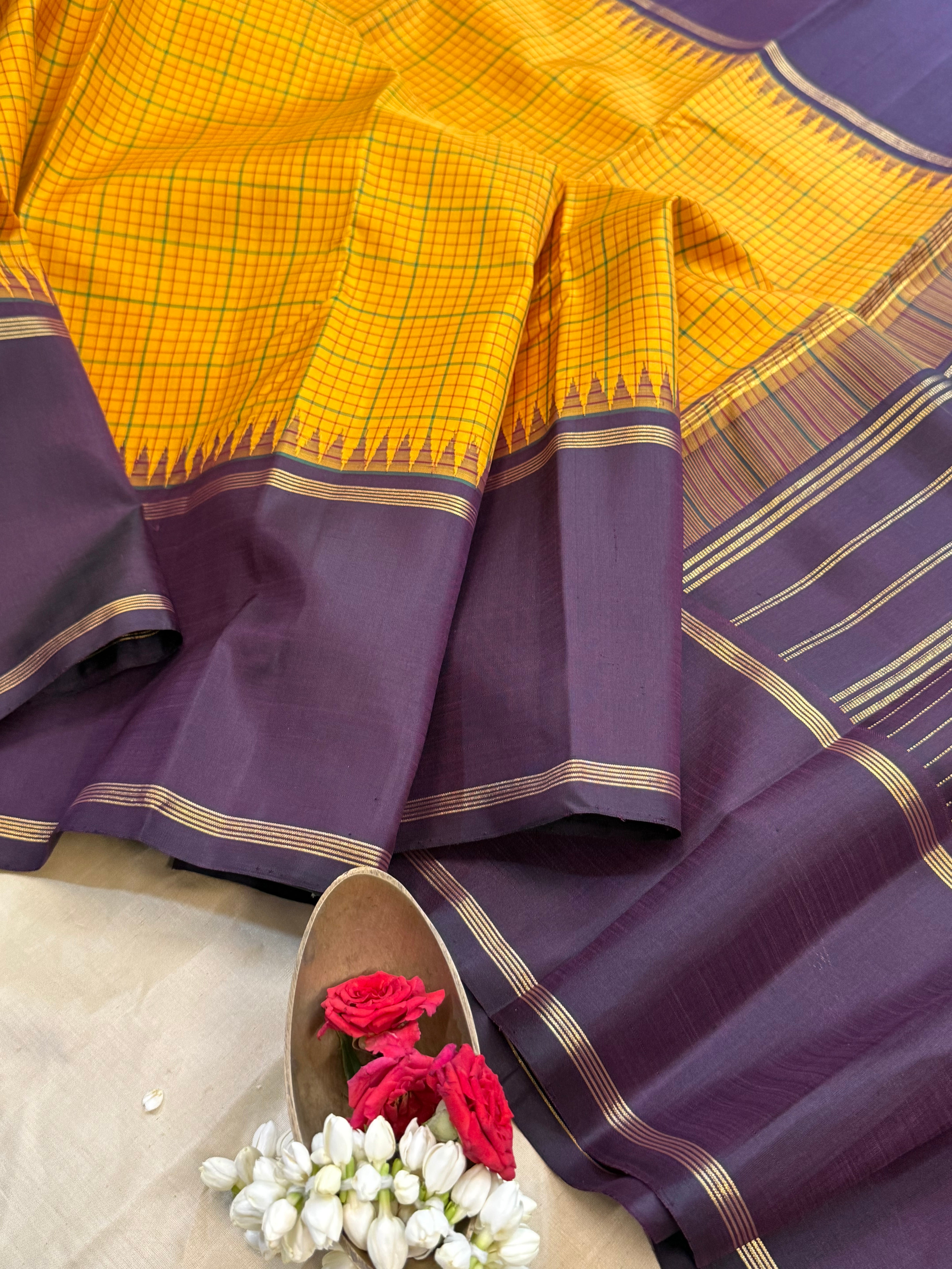 Golden yellow and paaku rettapet/ Arani silk